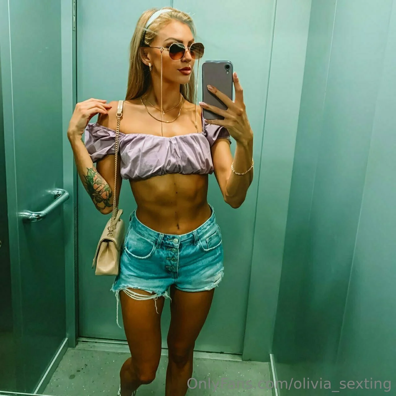 Carolina🍑 OnlyFans premium content 1 - carolina_aa exclusive collection