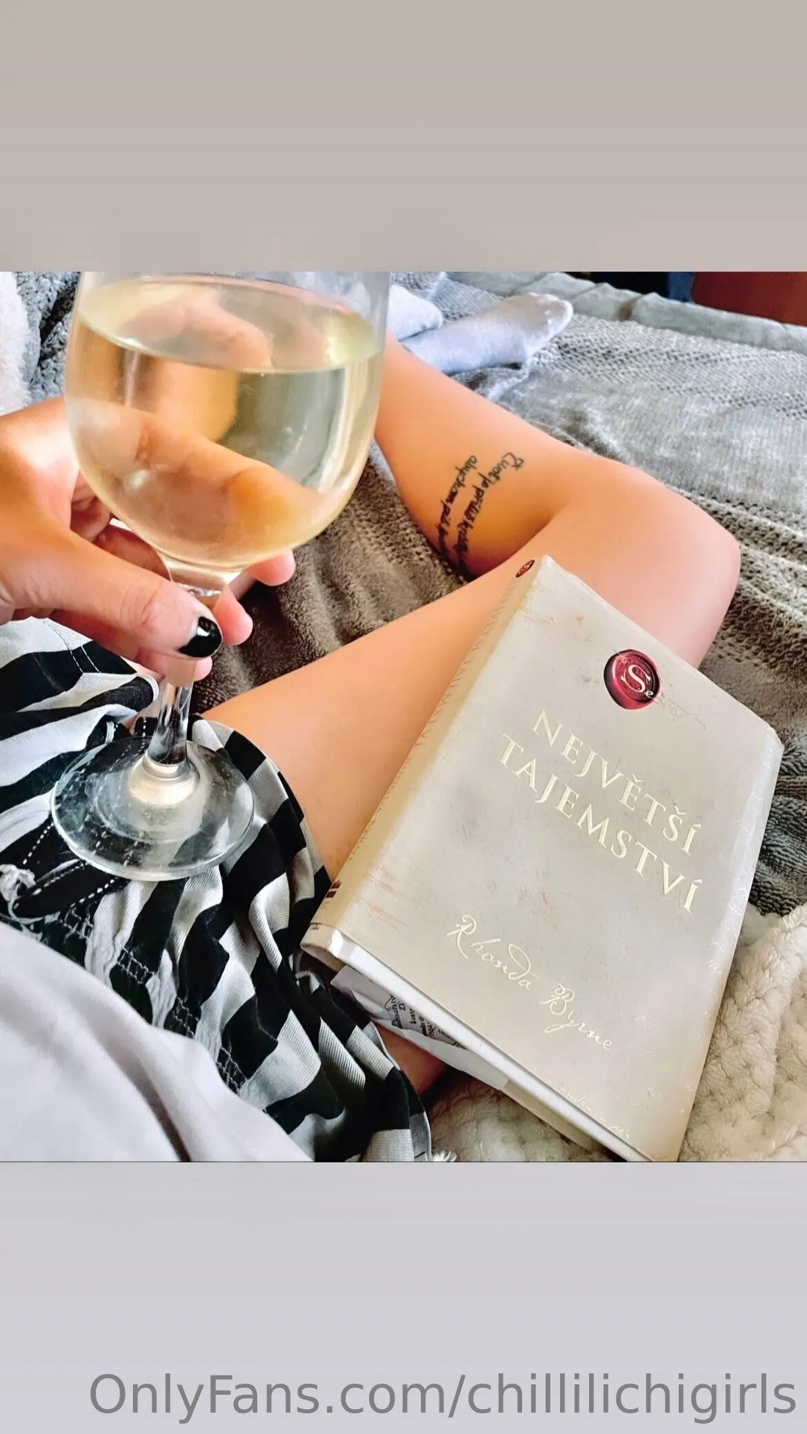 Chilli Lichi OnlyFans premium content 15 - chillilichigirls exclusive collection