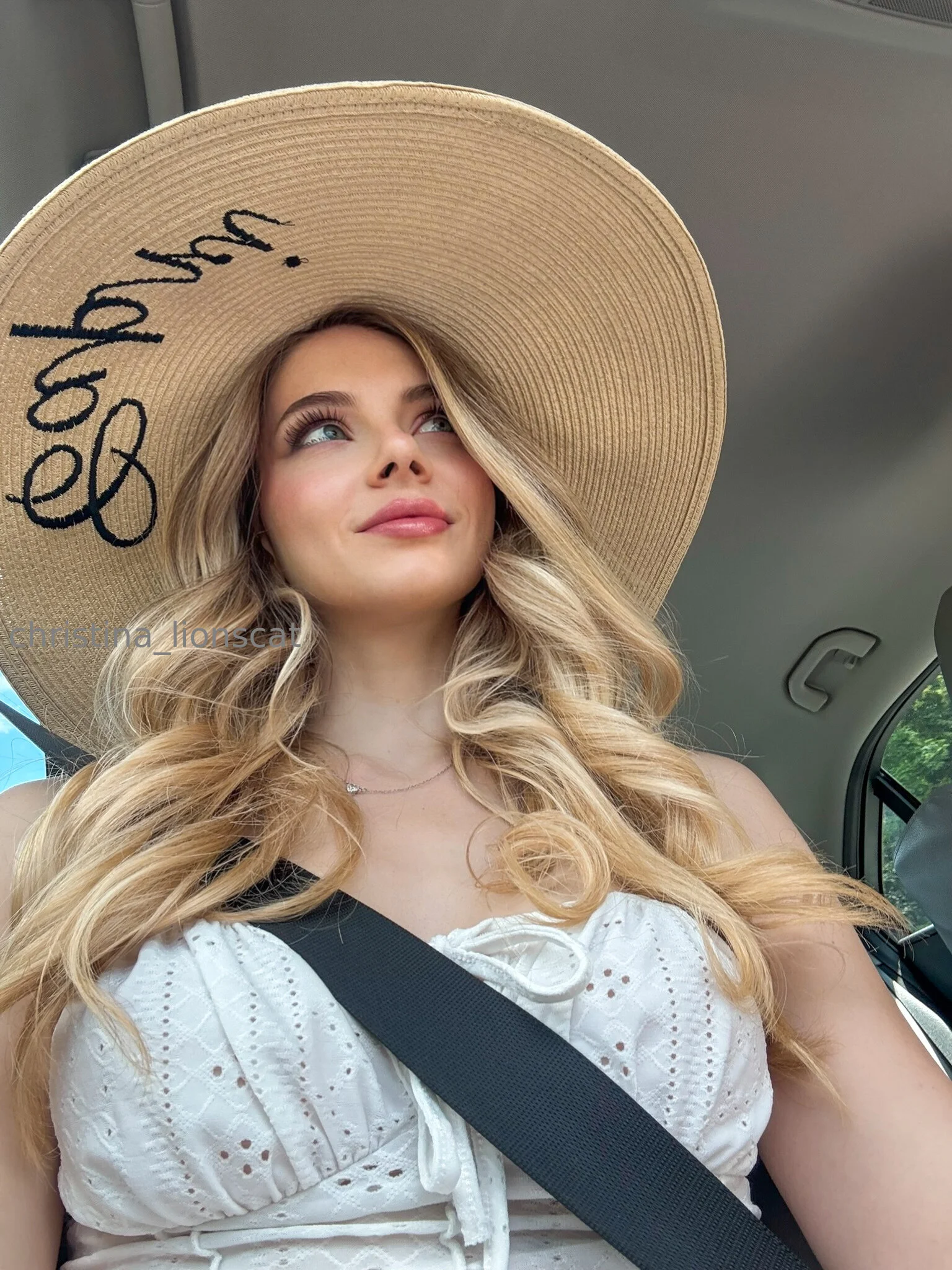 Christina LionsCat OnlyFans premium content 15 - christina_lionscat exclusive collection