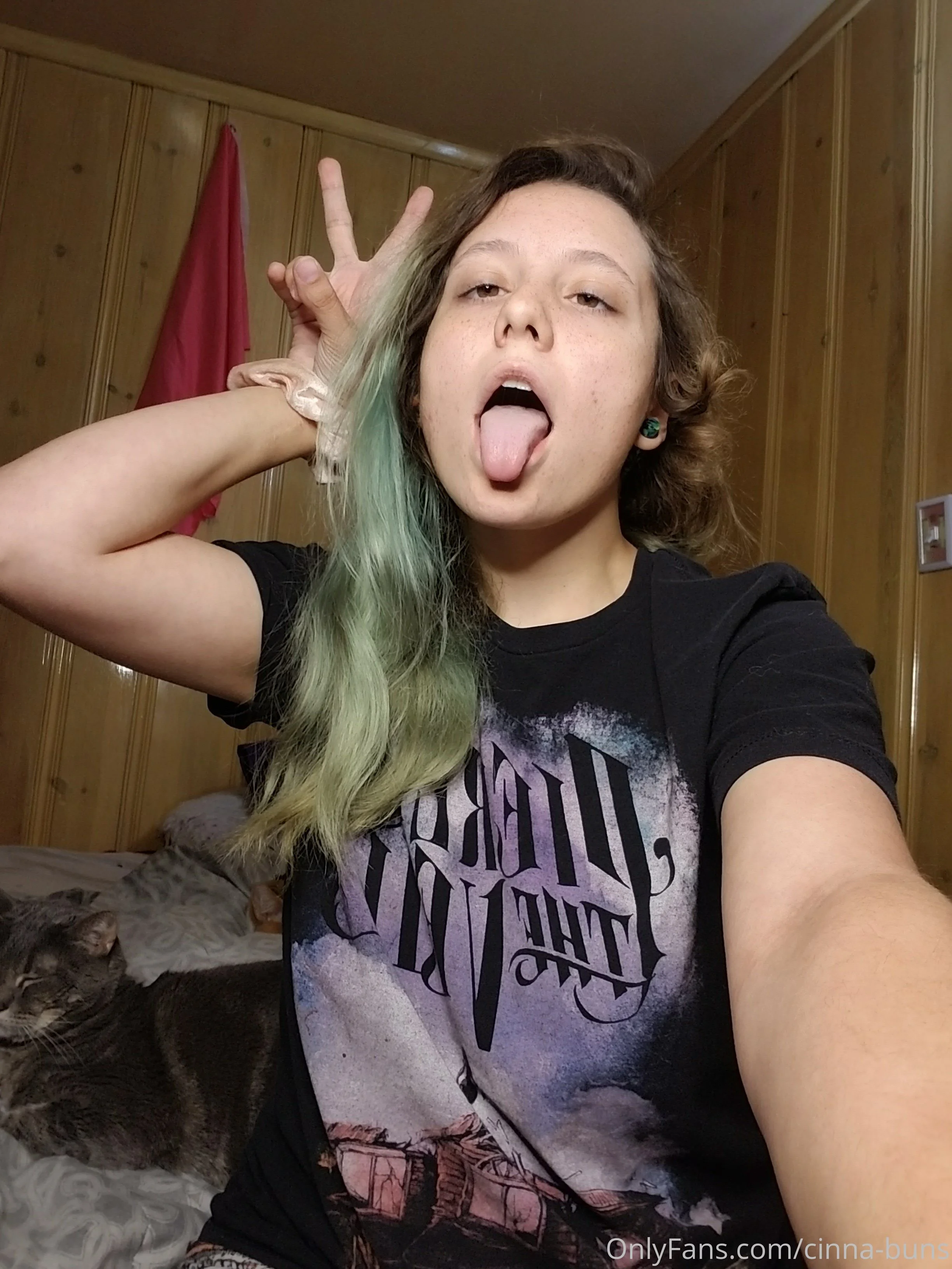 Cinna-buns OnlyFans premium content 44 - cinna-buns exclusive collection