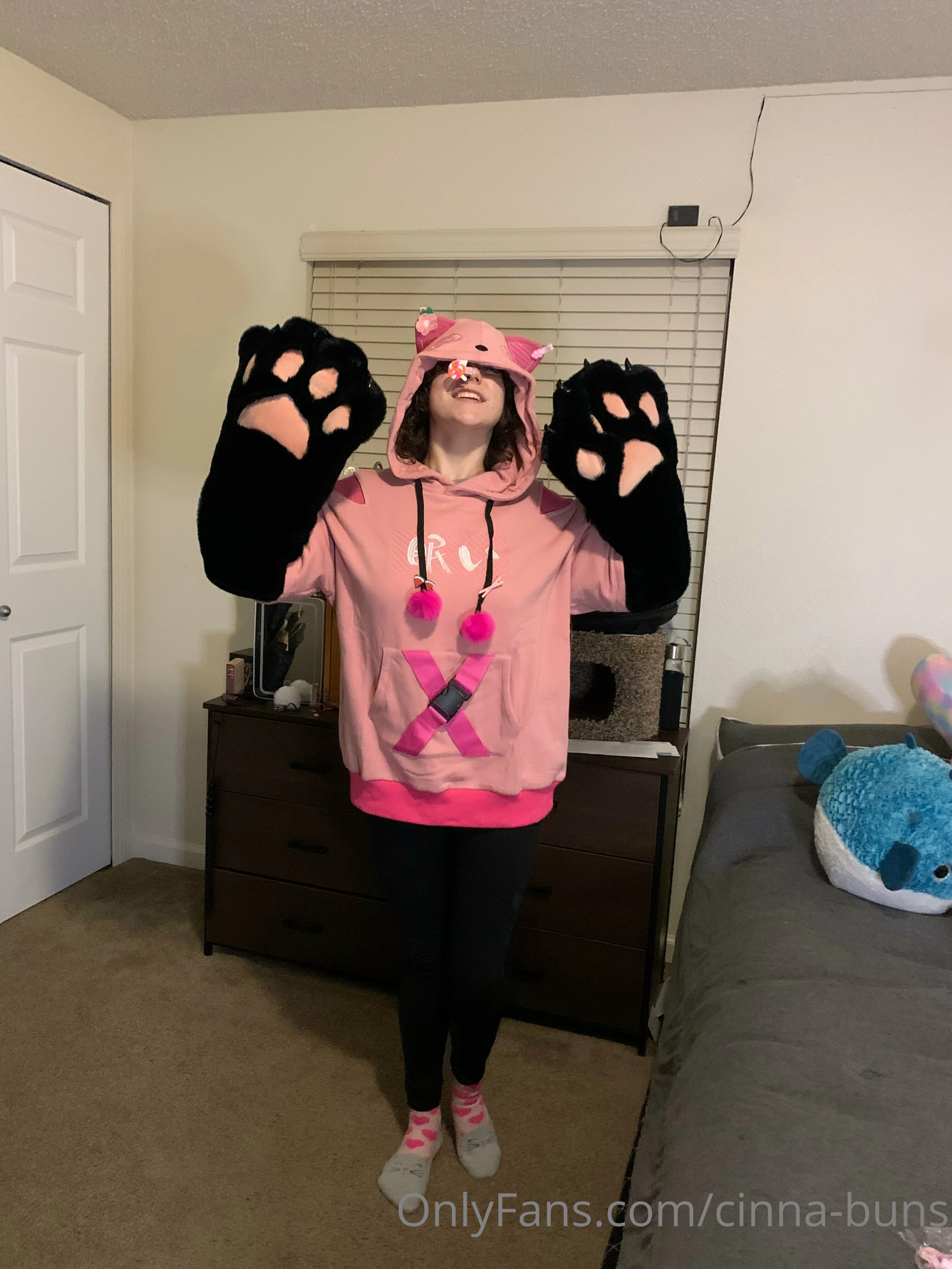 Cinna-buns OnlyFans premium content 8 - cinna-buns exclusive collection