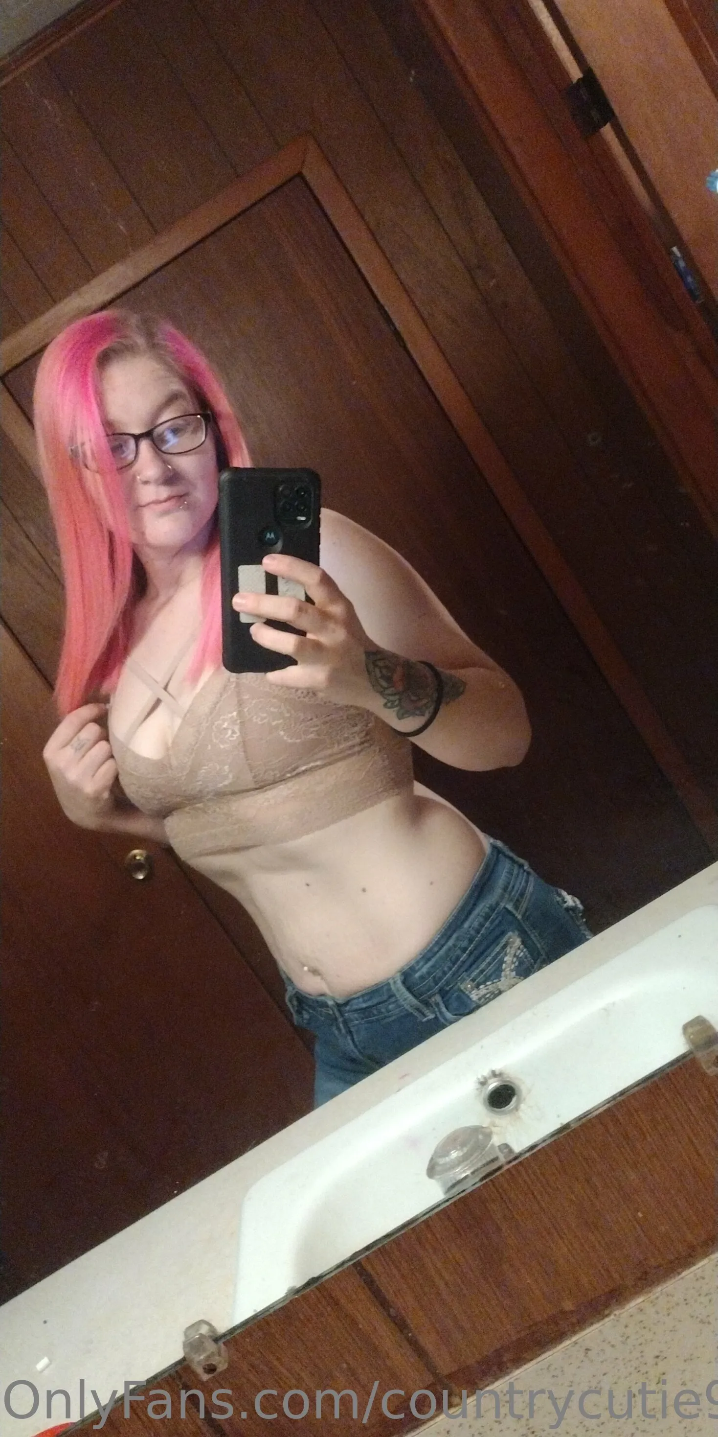 Pinkie OnlyFans premium content 6 - countrycutie96 exclusive collection