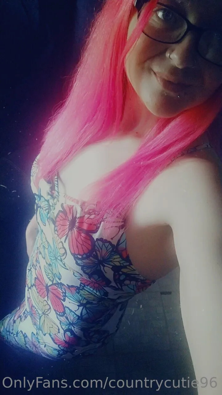 Pinkie OnlyFans premium content 4 - countrycutie96 exclusive collection