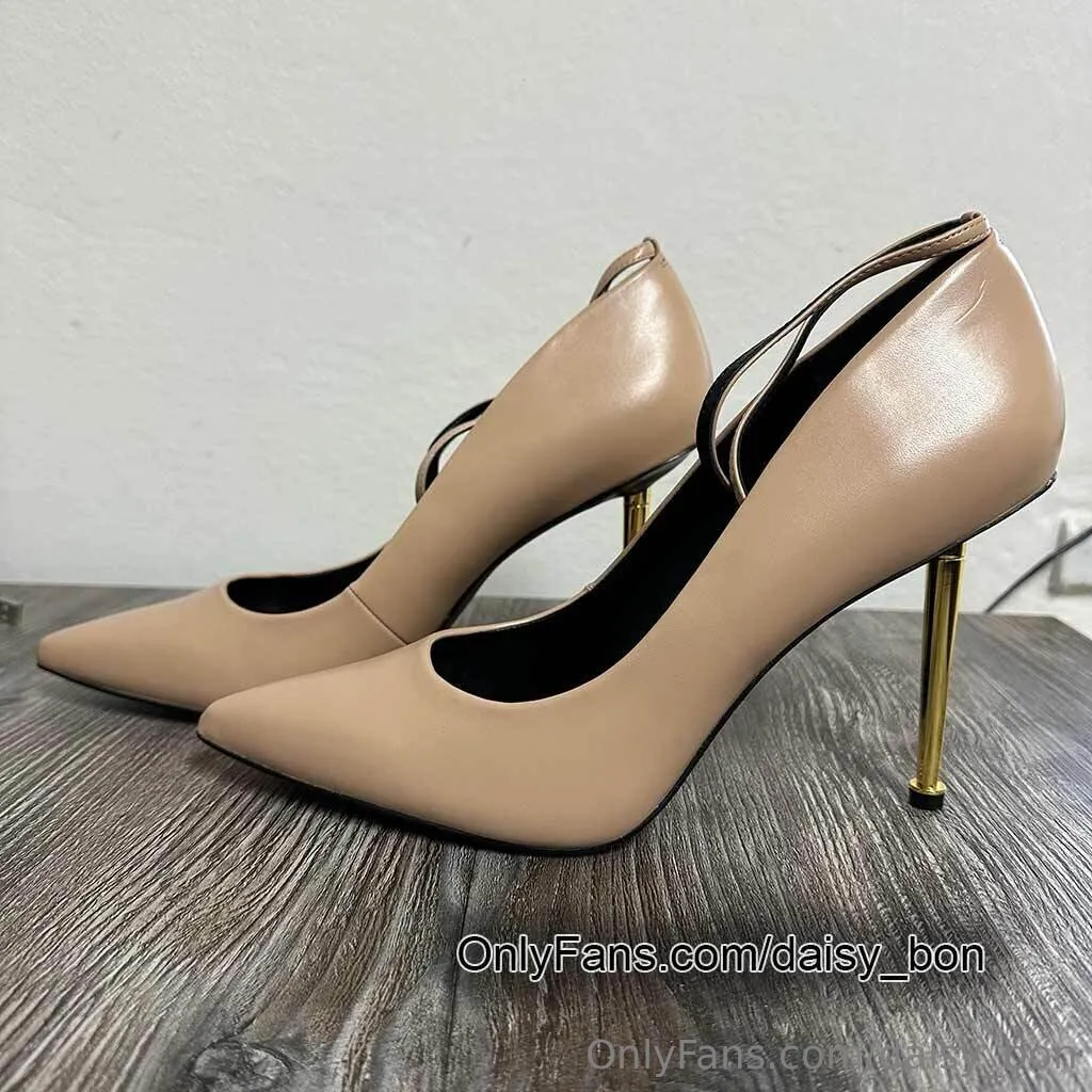 Daisy Bon OnlyFans premium content 10 - daisy_bon exclusive collection