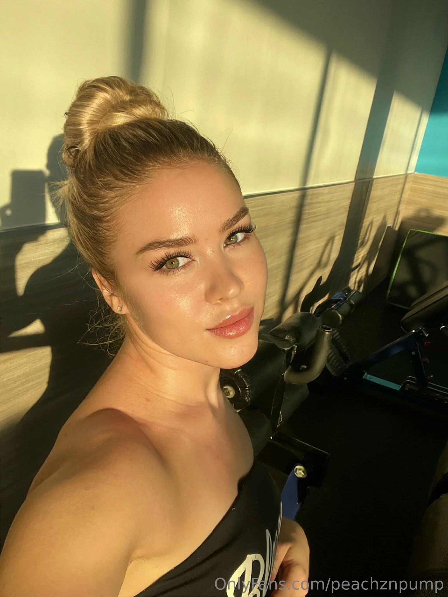 Goddess Cat OnlyFans premium content 2 - divine.feline exclusive collection