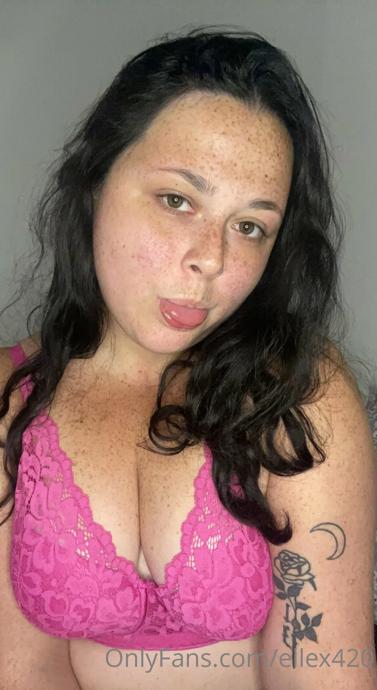 Elle OnlyFans premium content 8 - ellex420 exclusive collection