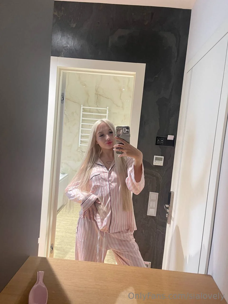 Eva Doll 🤍 OnlyFans premium content 13 - evadolll exclusive collection