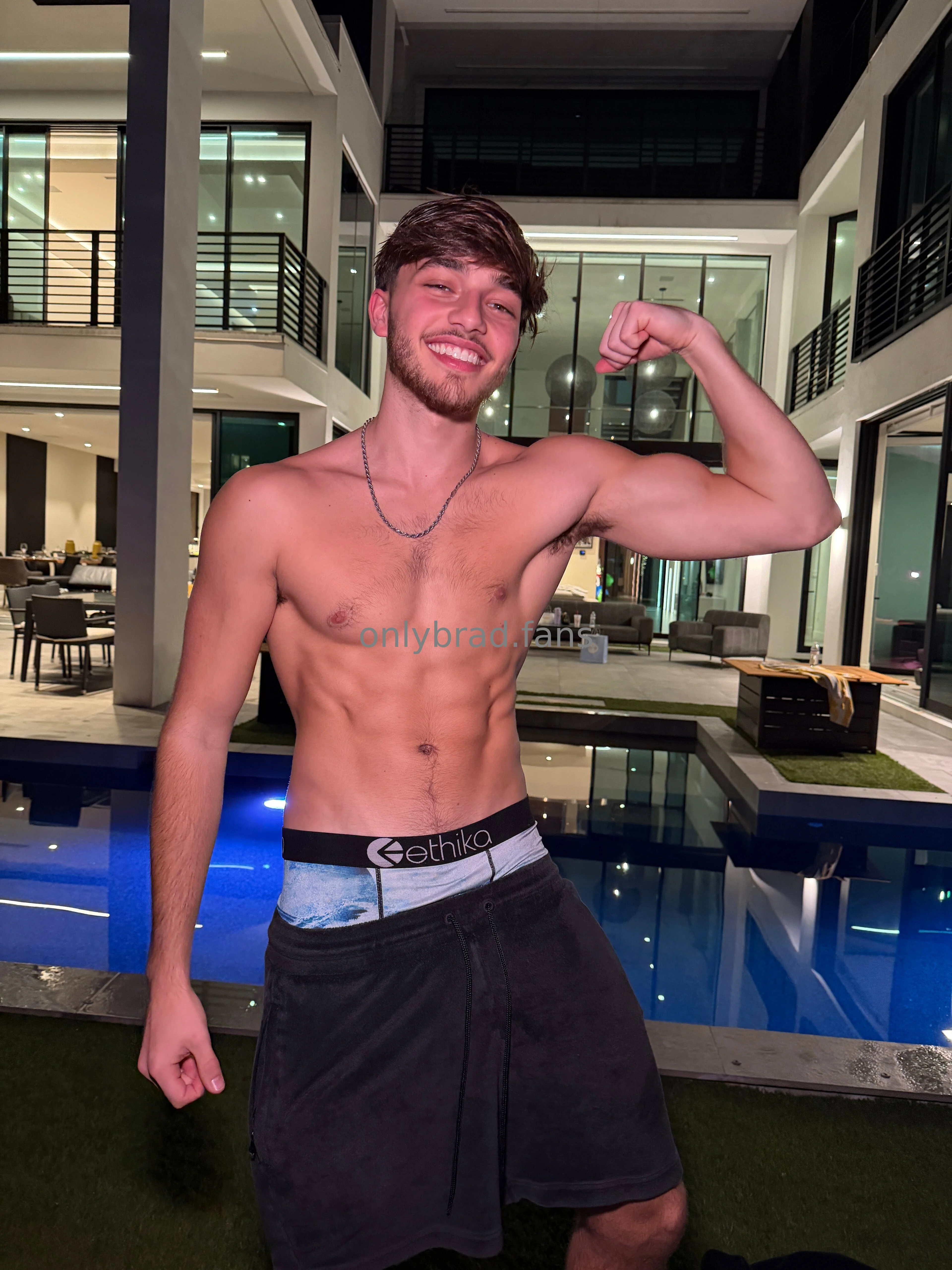 Brad OnlyFans premium content 19 - flowasthetao exclusive collection