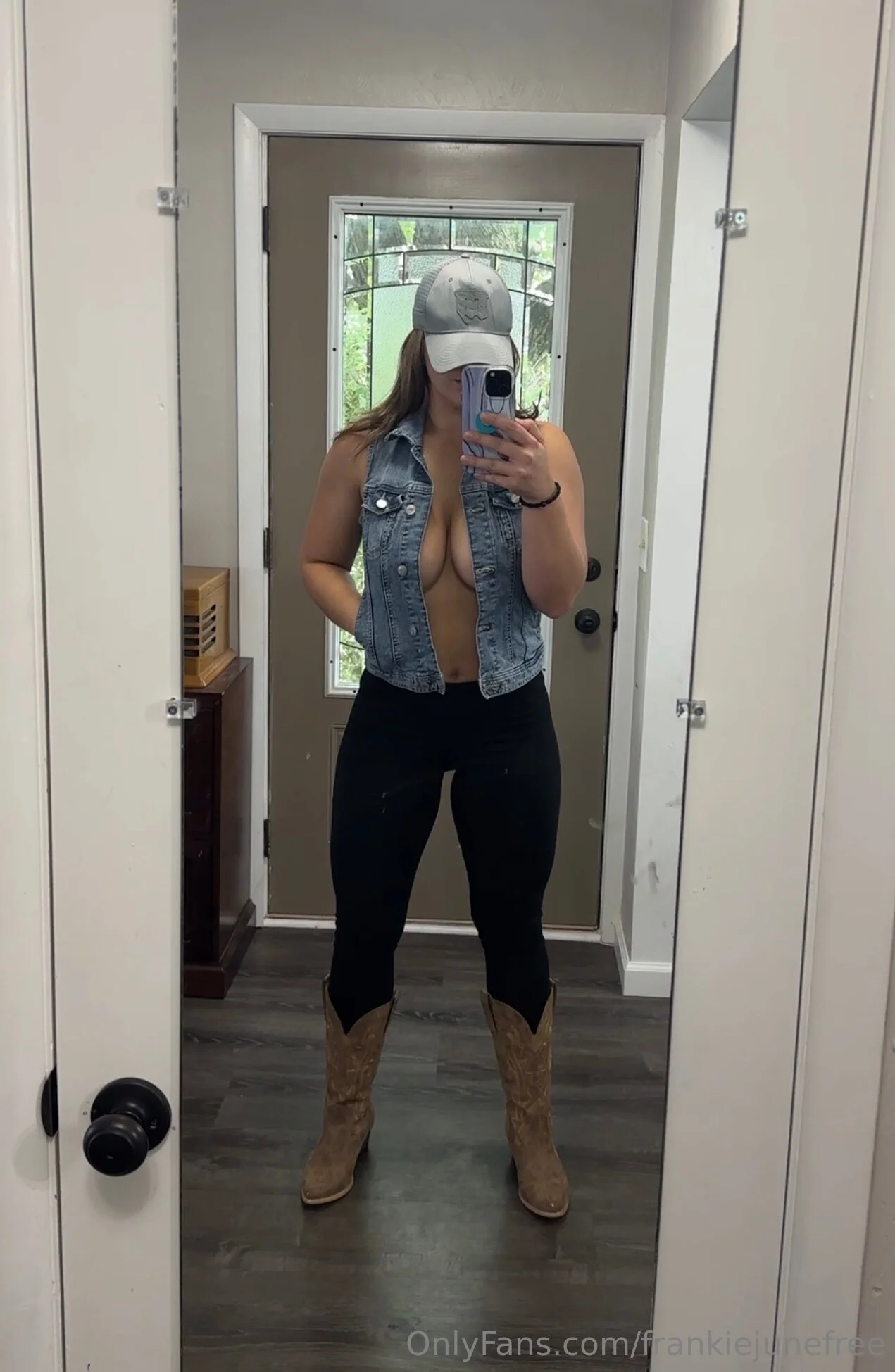 Frankie June's Free Saloon🔥 OnlyFans premium content 4 - frankiejunefree exclusive collection