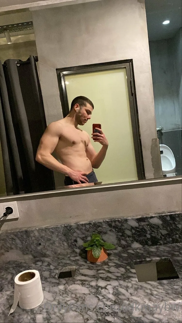 Giovanni Bonamy OnlyFans premium content 6 - giovannibonamy exclusive collection