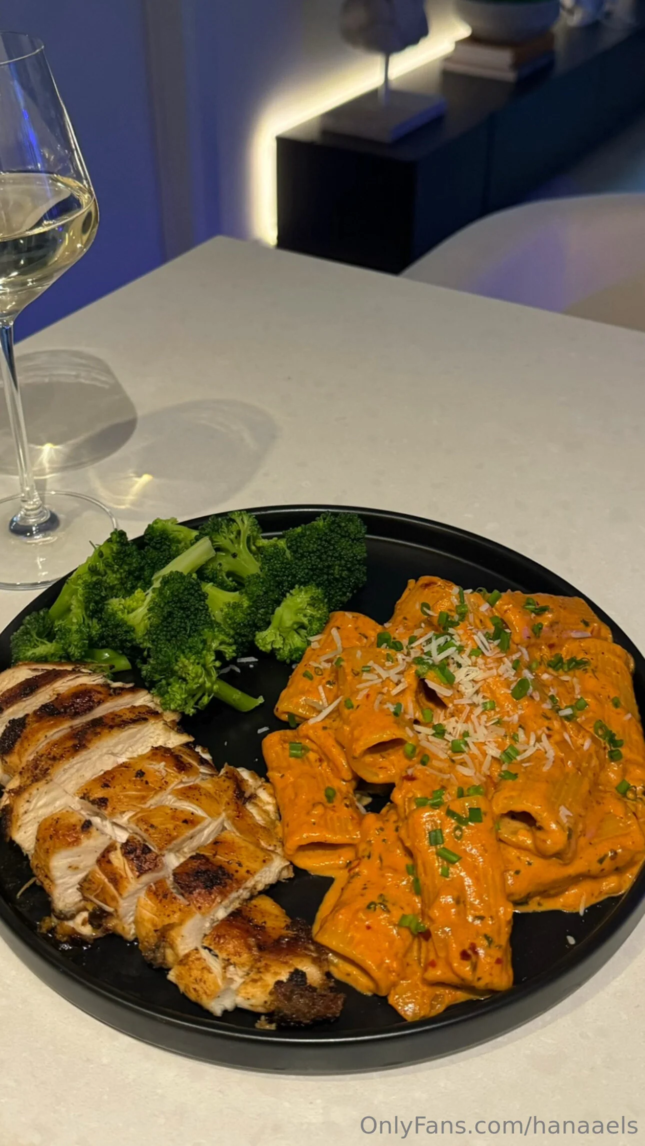Hanaaels OnlyFans premium content 7 - hanaaels exclusive collection