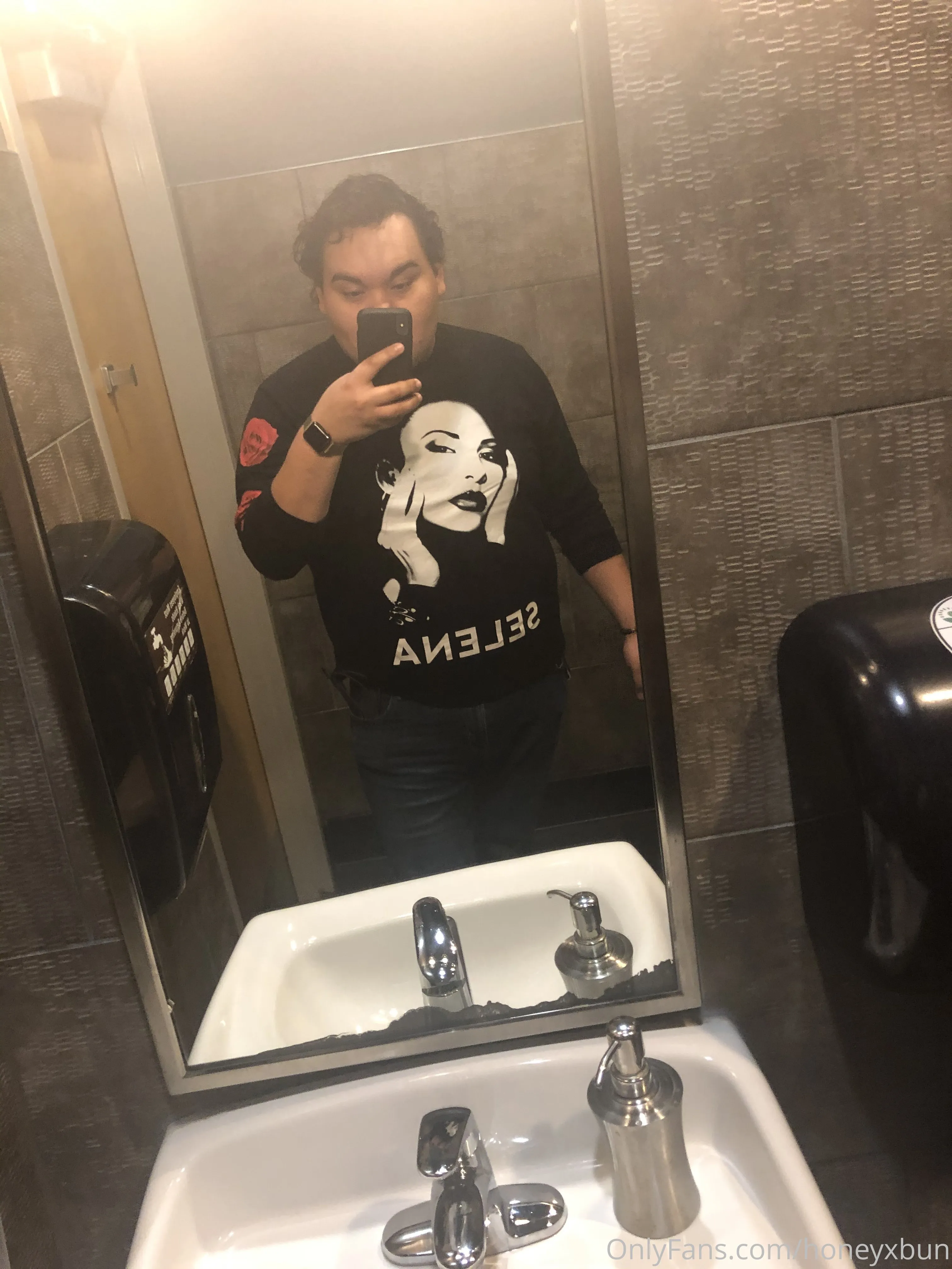 Ossie237 OnlyFans premium content 4 - honeyxbun exclusive collection