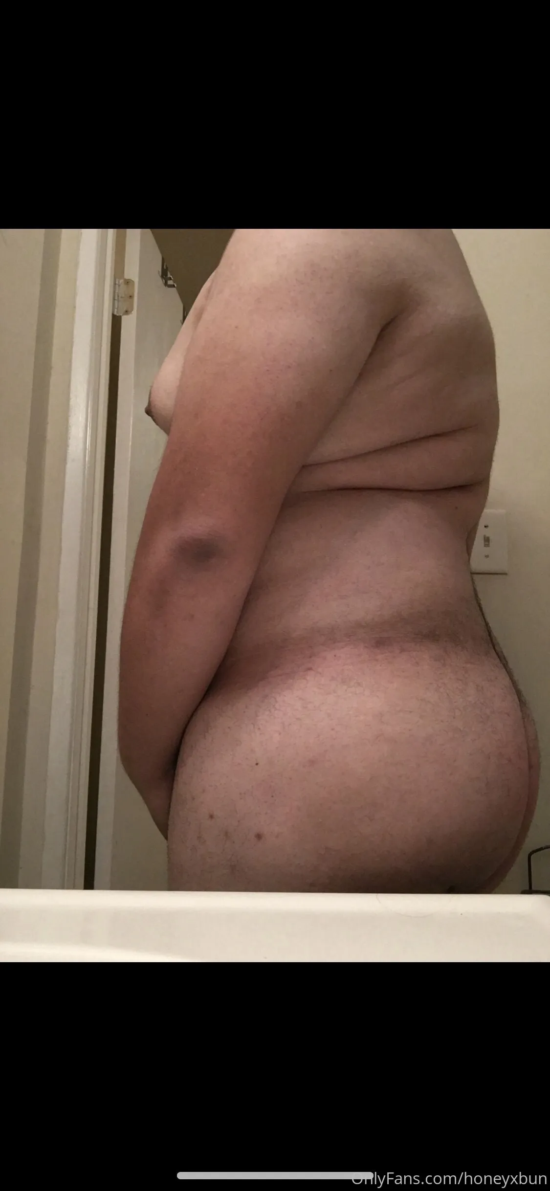 Ossie237 OnlyFans premium content 1 - honeyxbun exclusive collection