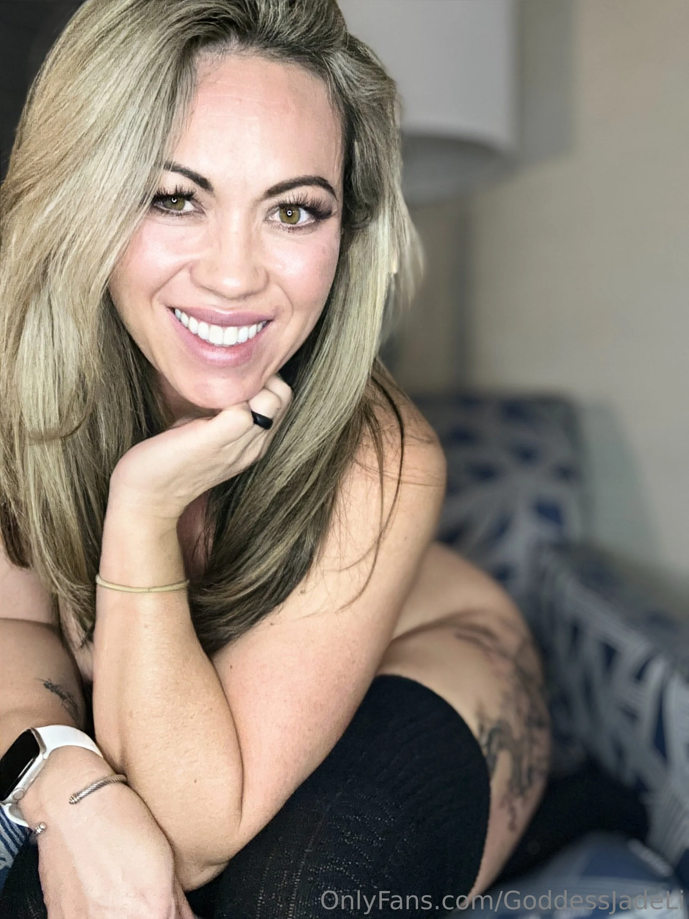 Jade Li OnlyFans premium content 3 - hotwifejadelifree exclusive collection