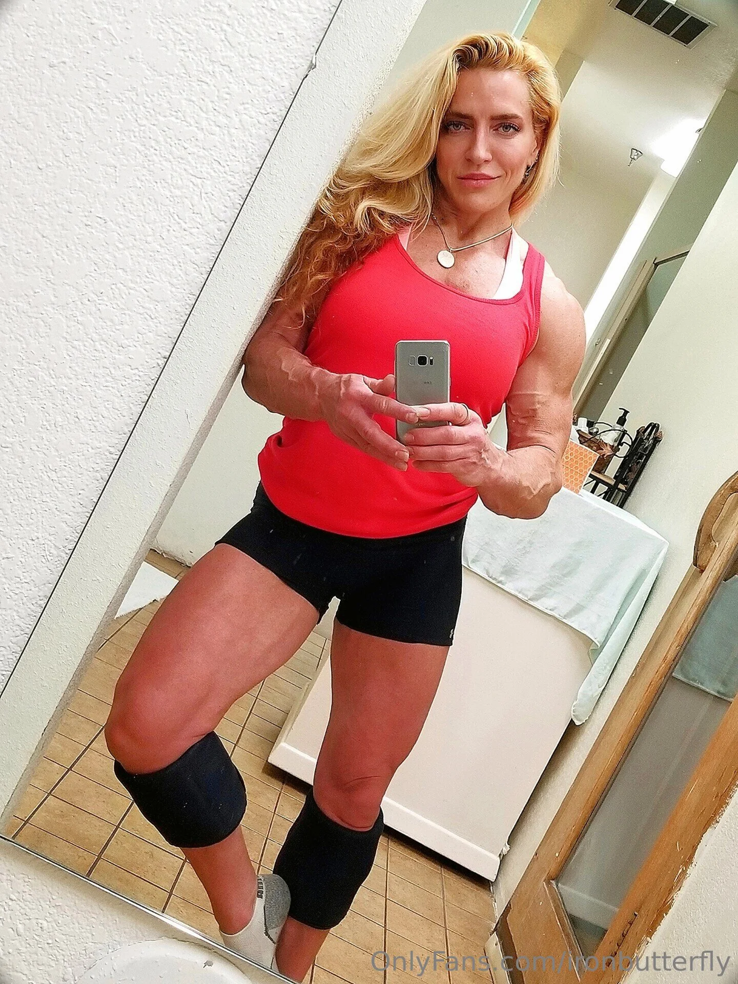 u5459922 OnlyFans premium content 13 - ironbutterfly exclusive collection