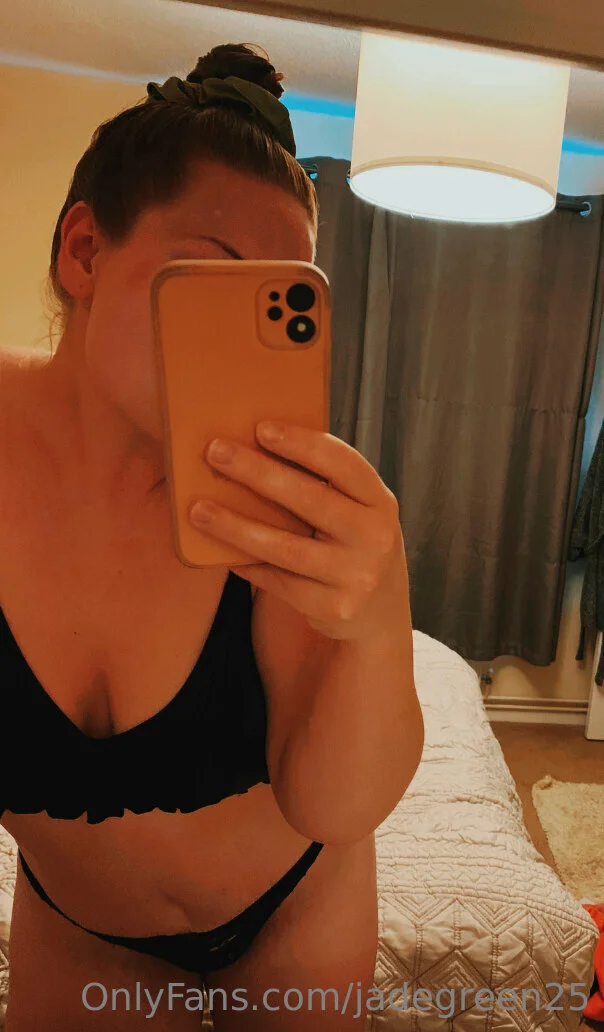 Jade Green OnlyFans premium content 12 - jadegreen25 exclusive collection
