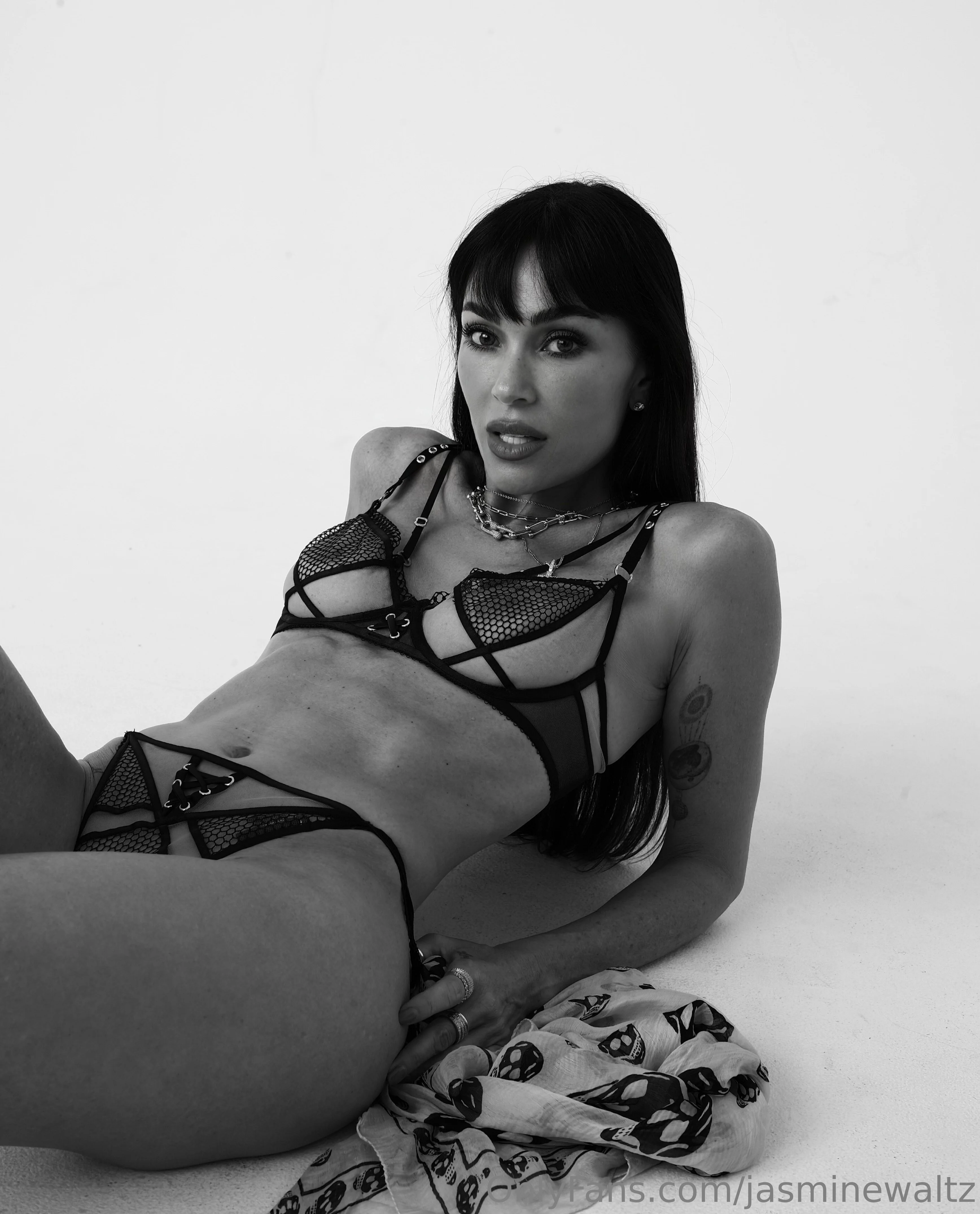 JW OnlyFans premium content 23 - jasminewaltz exclusive collection