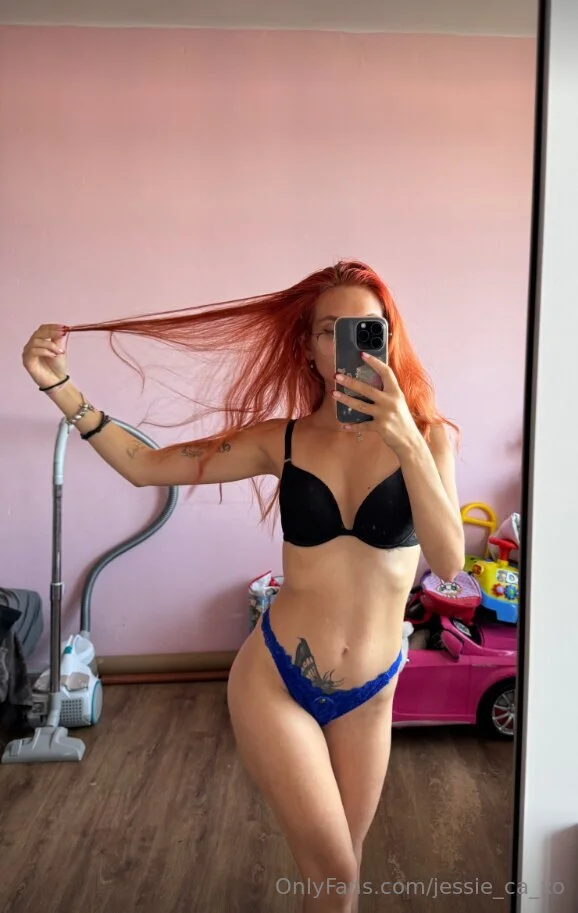 Jess🦋 OnlyFans premium content 19 - jessie_ca_xo exclusive collection