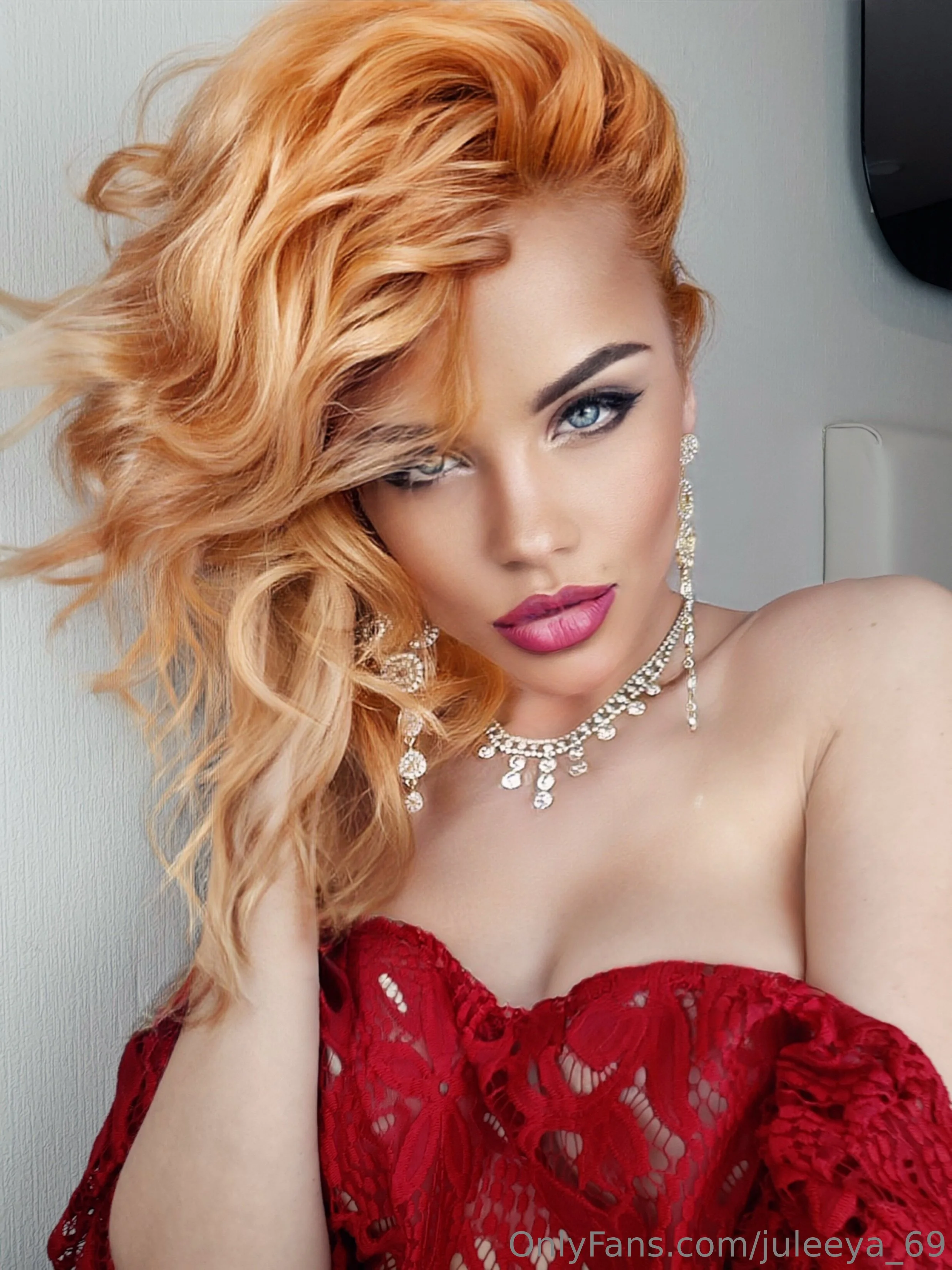 Juleeya Reutova FREE OnlyFans premium content 7 - juleeya_69 exclusive collection