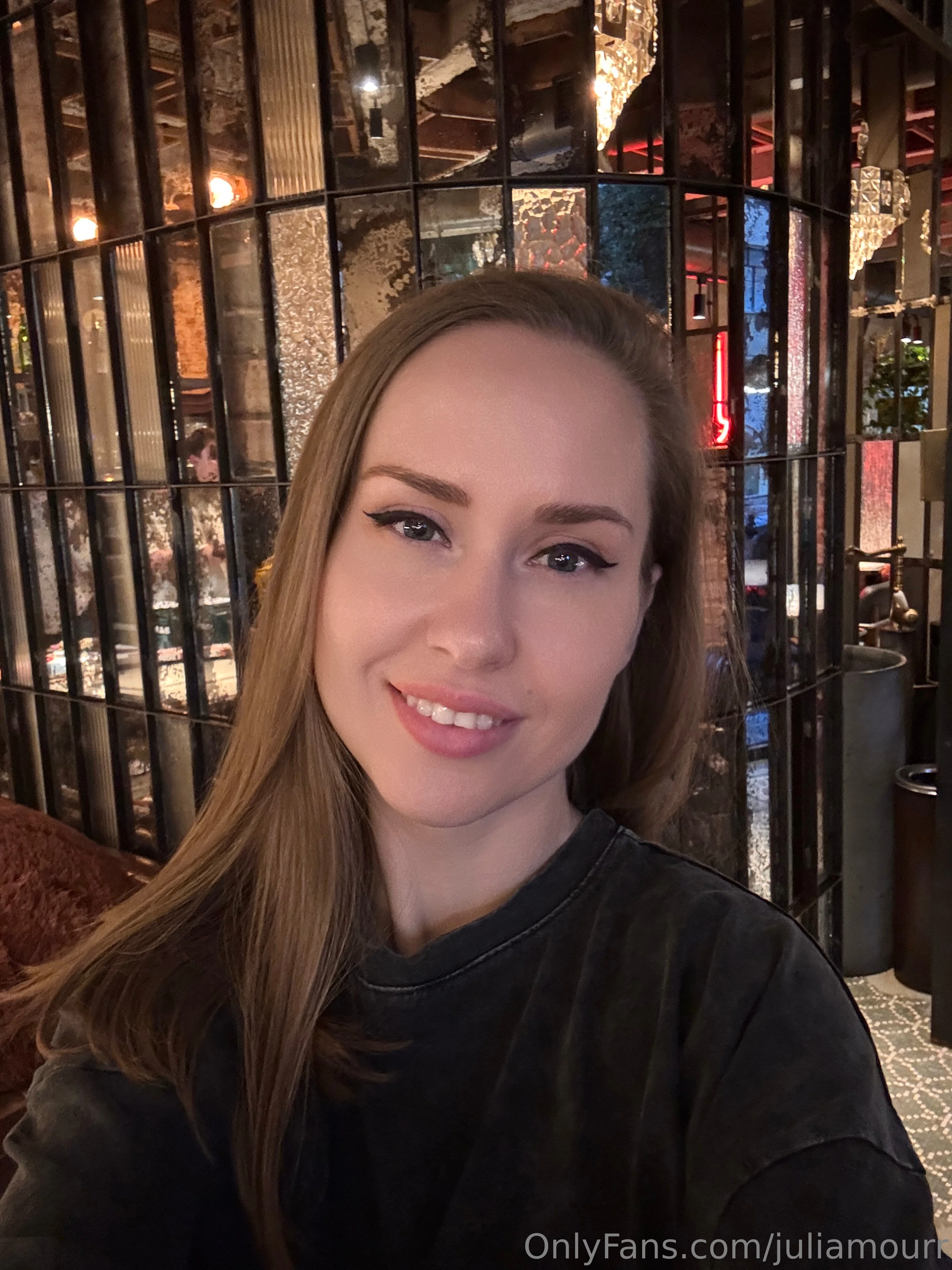 Juli 🦋 Amour OnlyFans premium content 41 - juliamourr exclusive collection