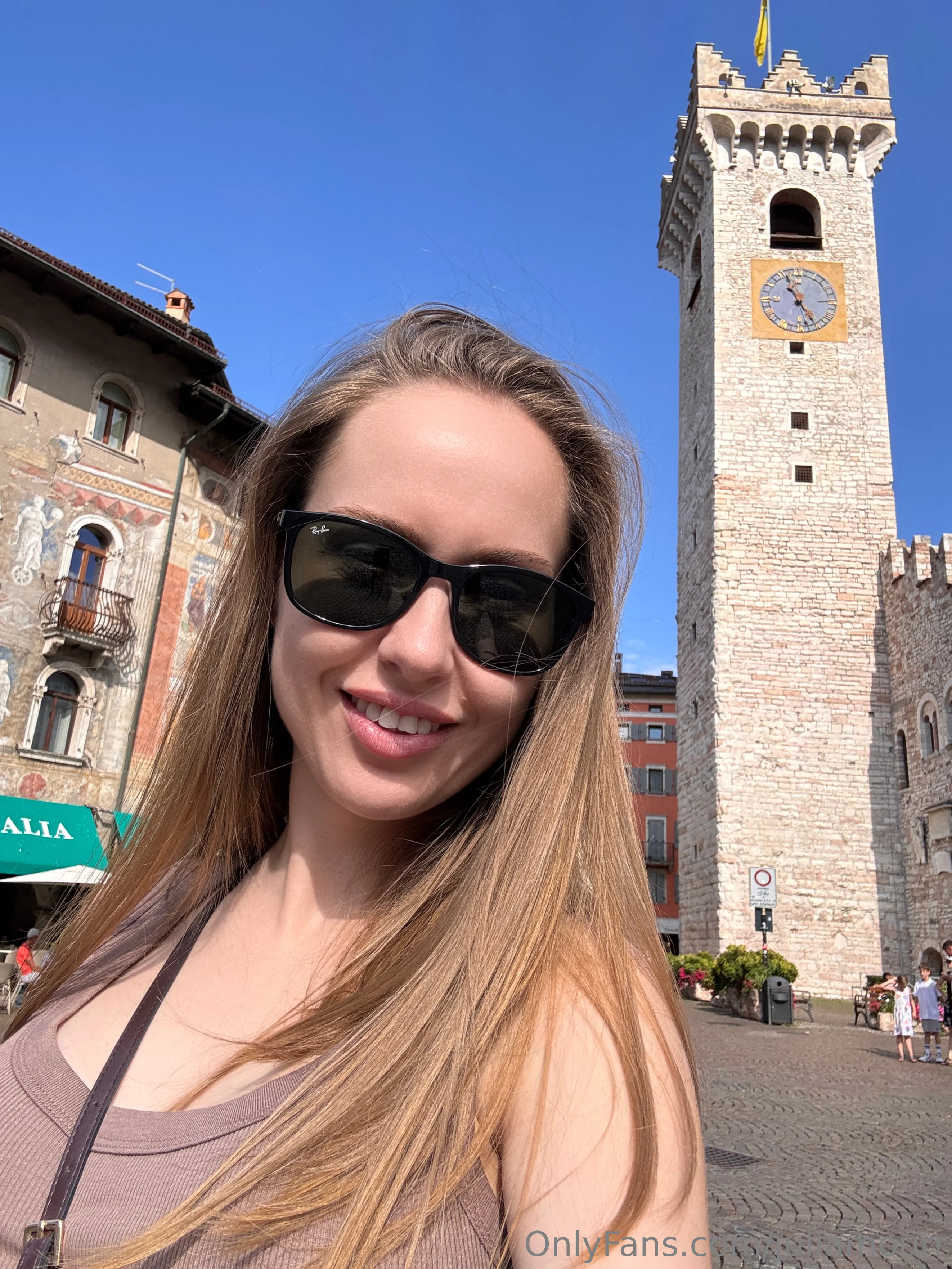 Juli 🦋 Amour OnlyFans premium content 32 - juliamourr exclusive collection