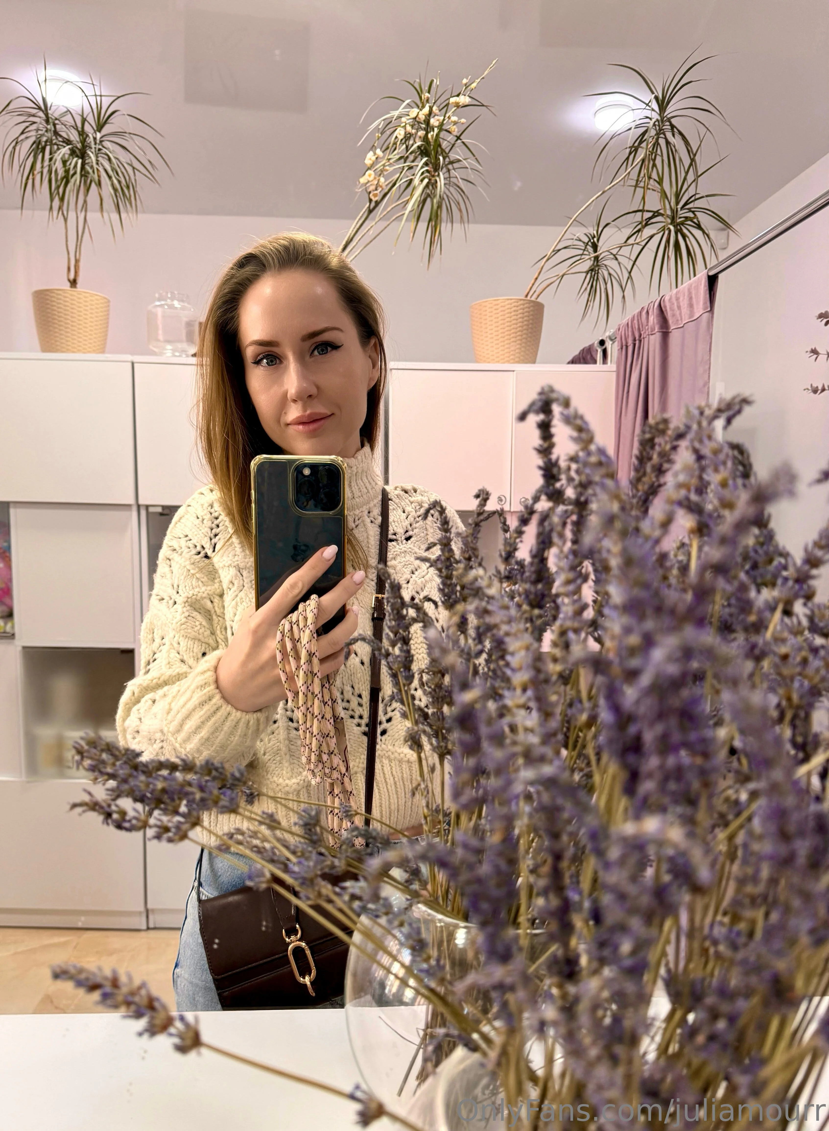 Juli 🦋 Amour OnlyFans premium content 11 - juliamourr exclusive collection