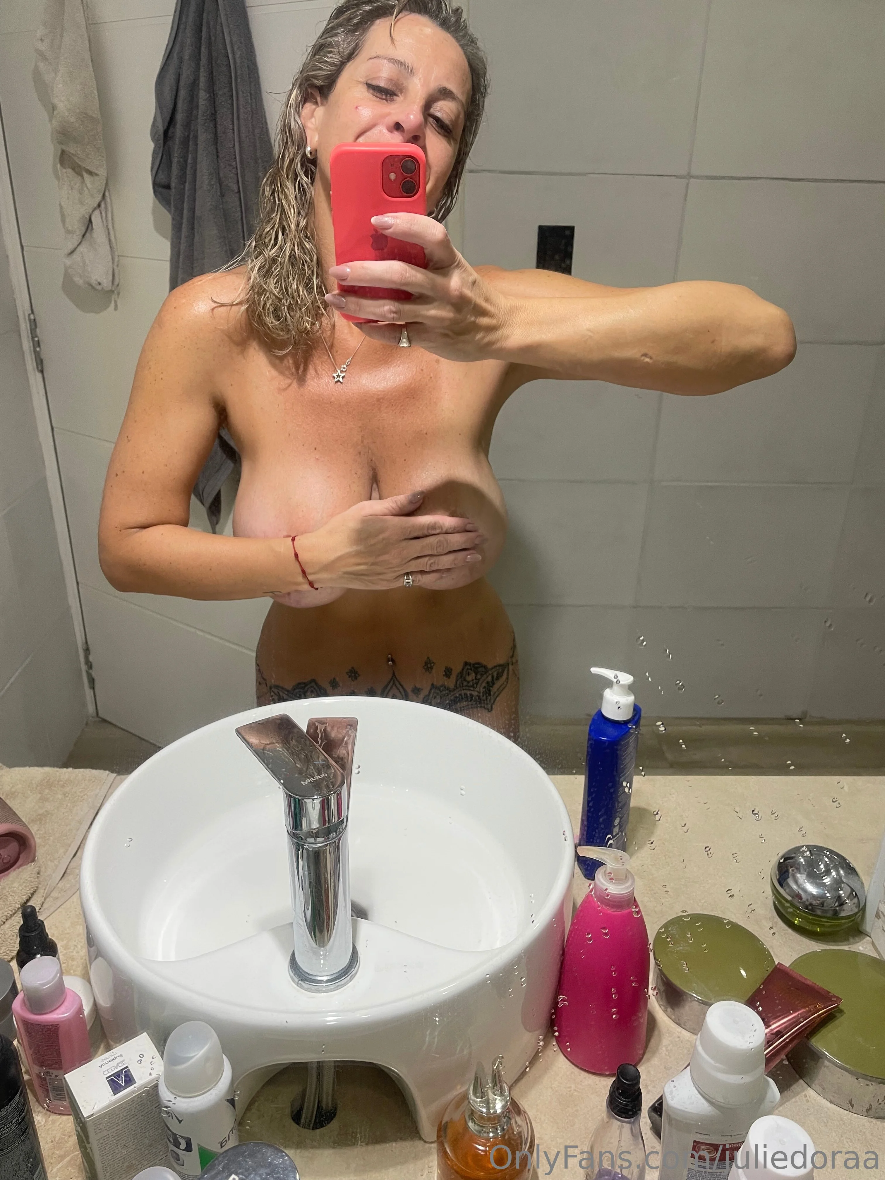 Julie 🍒 OnlyFans premium content 18 - juliedoraa exclusive collection