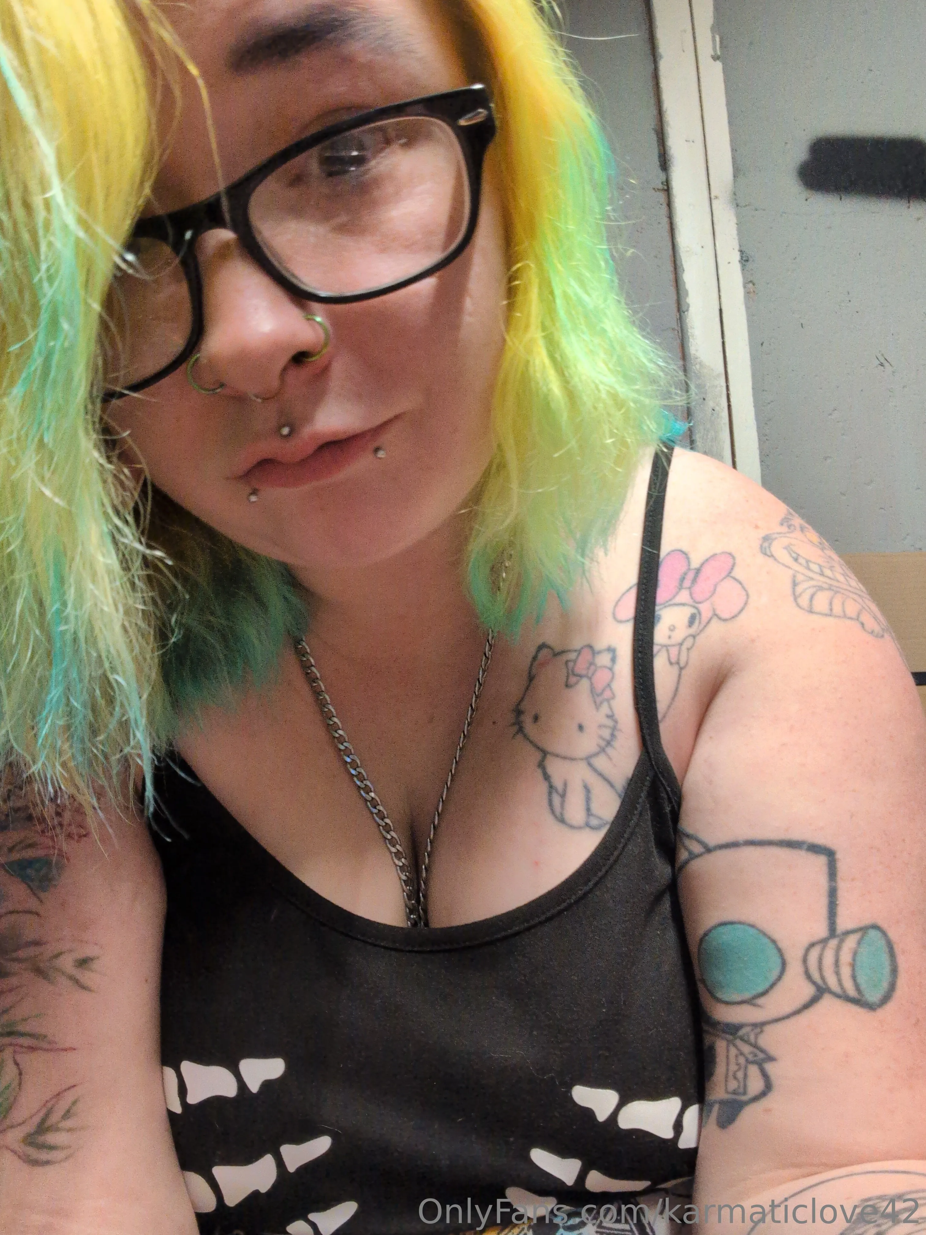 Karmatic Love OnlyFans premium content 7 - karmaticlove42 exclusive collection