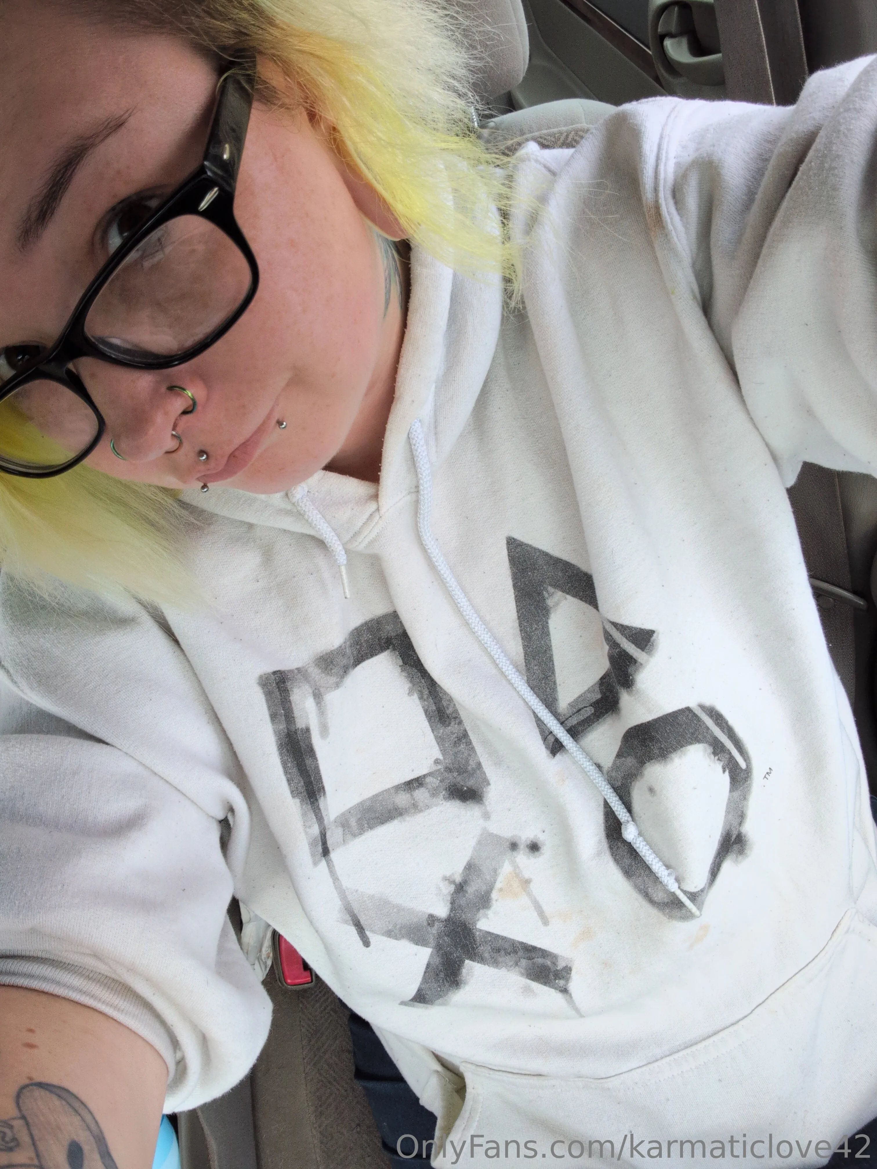 Karmatic Love OnlyFans premium content 6 - karmaticlove42 exclusive collection