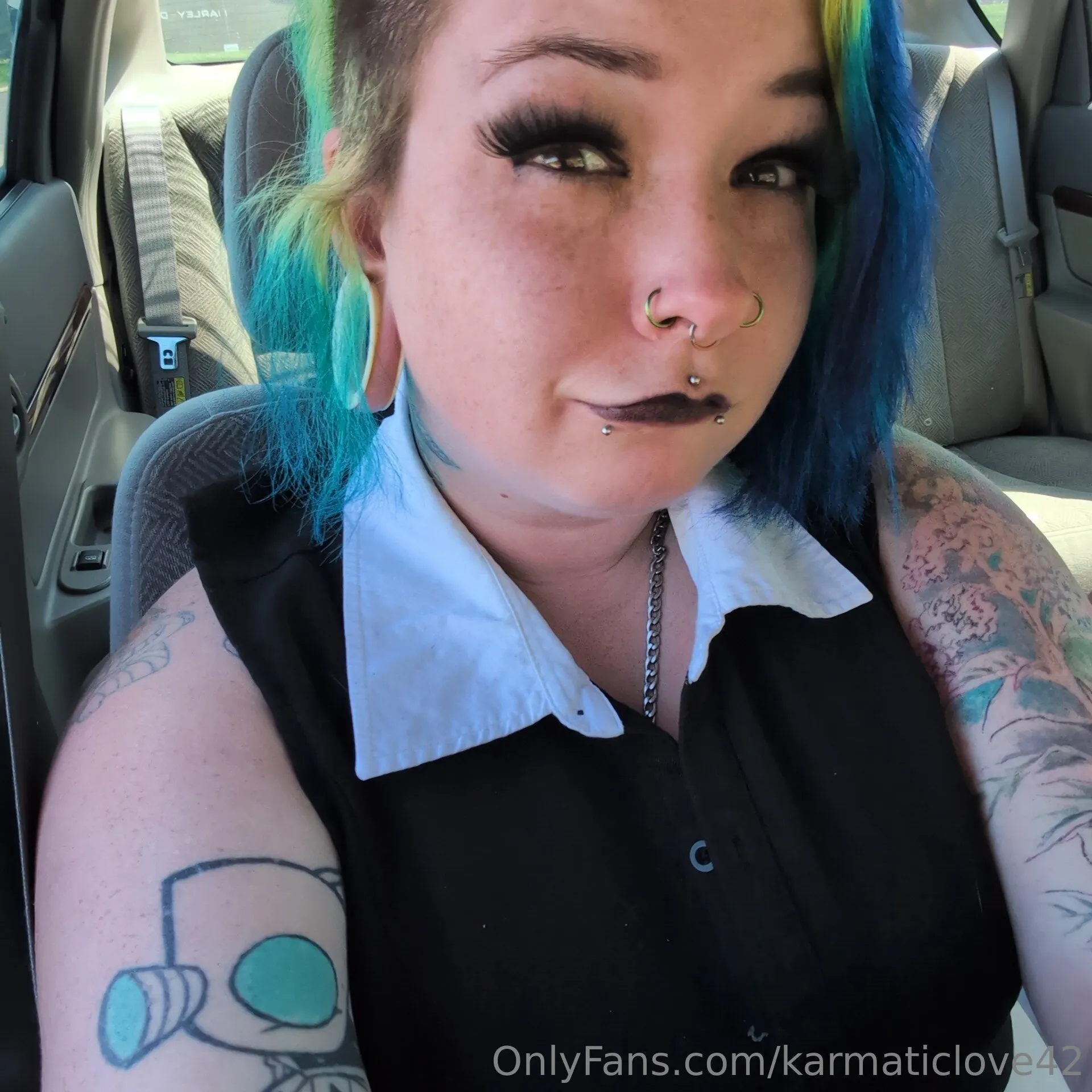 Karmatic Love OnlyFans premium content 3 - karmaticlove42 exclusive collection