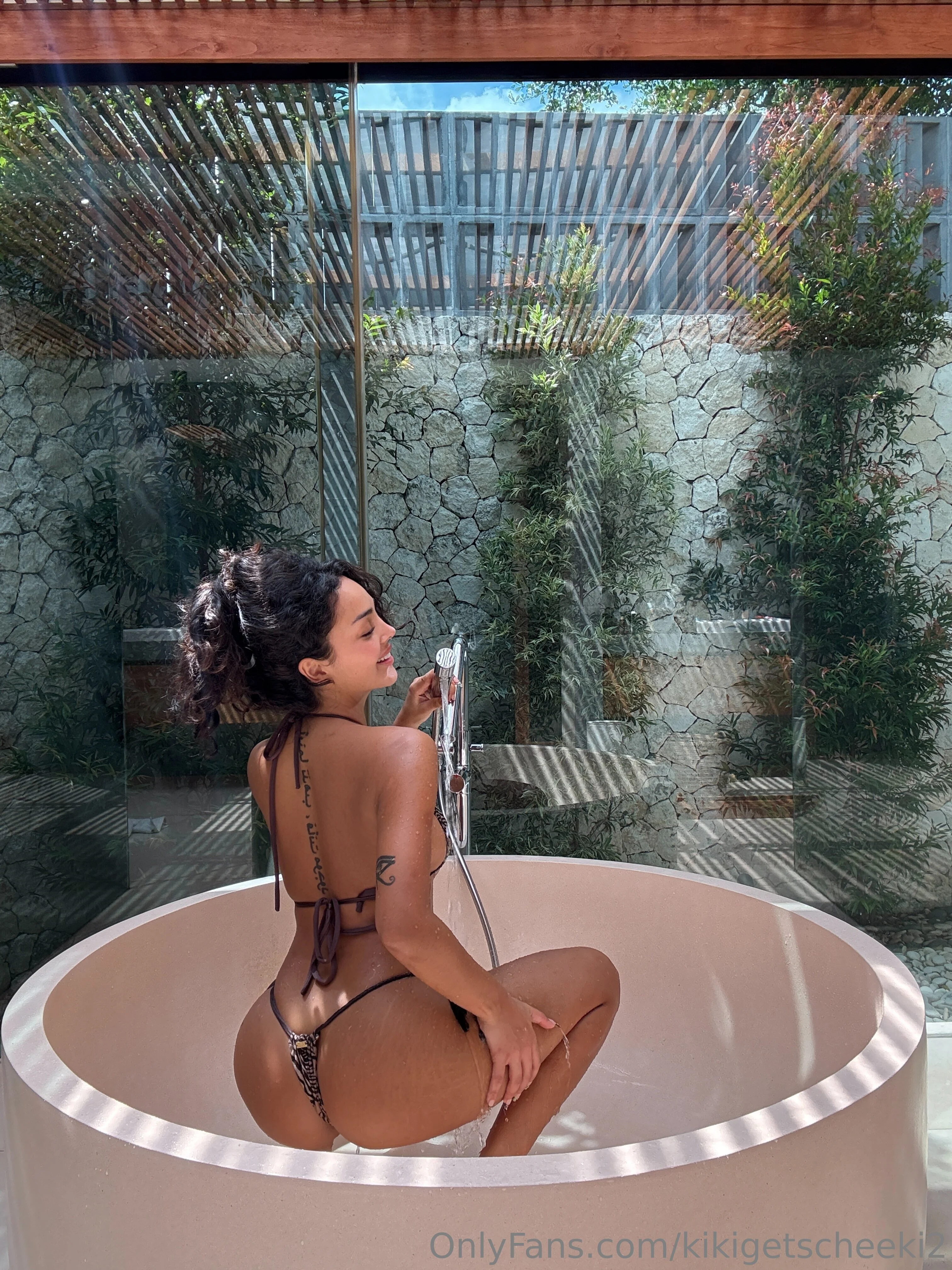 kiki 💋 OnlyFans premium content 18 - kikigetscheeki2 exclusive collection