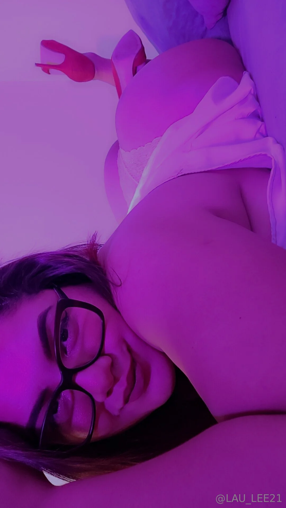 Lau Lee OnlyFans premium content 24 - lau_lee21 exclusive collection