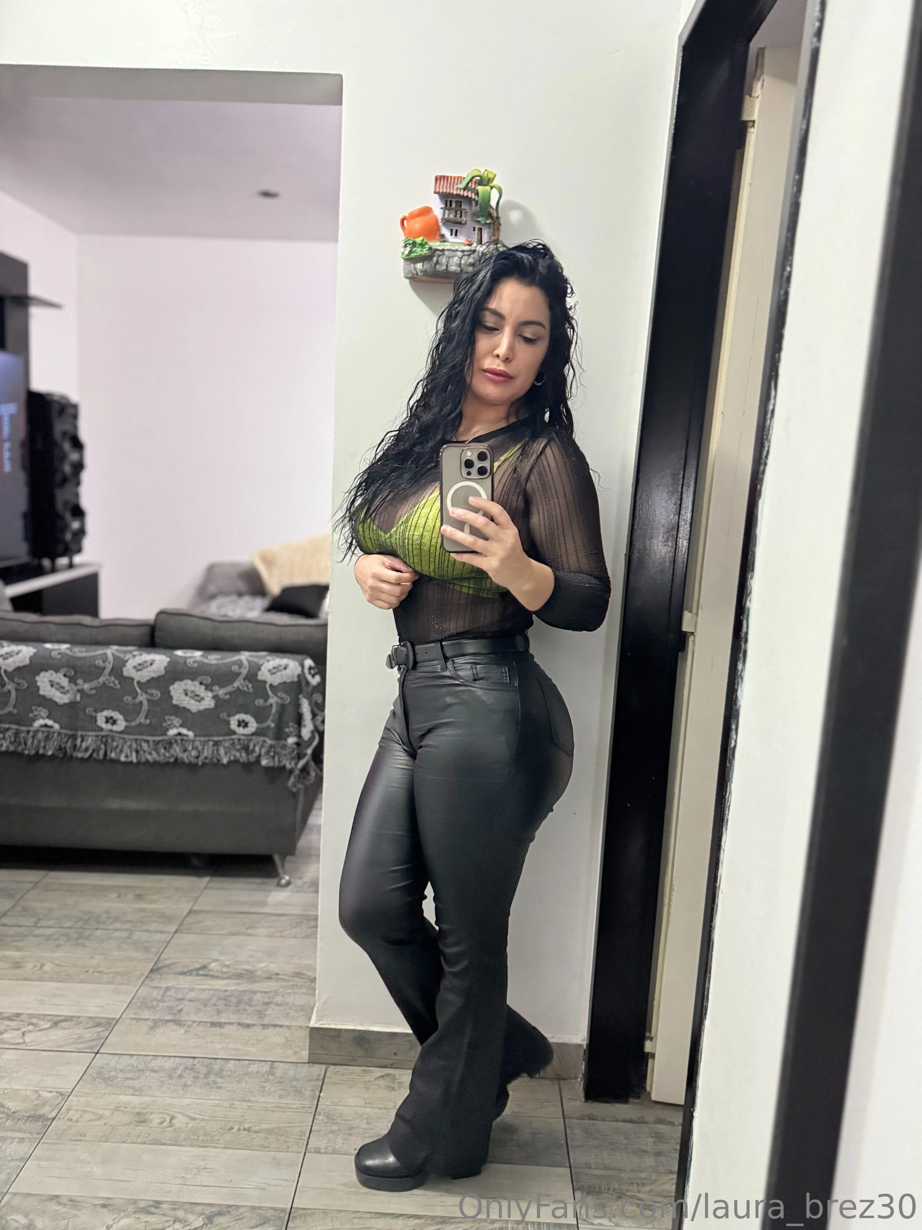 Laura Brez OnlyFans premium content 5 - laura_brez30 exclusive collection