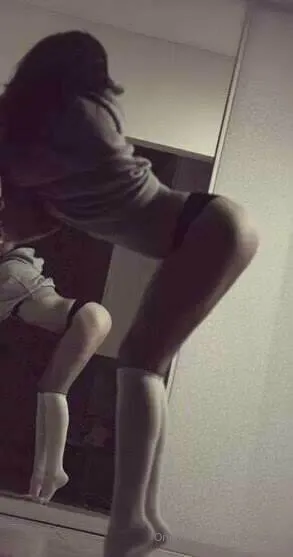 Laylaa33 OnlyFans premium content 8 - laylaa33 exclusive collection