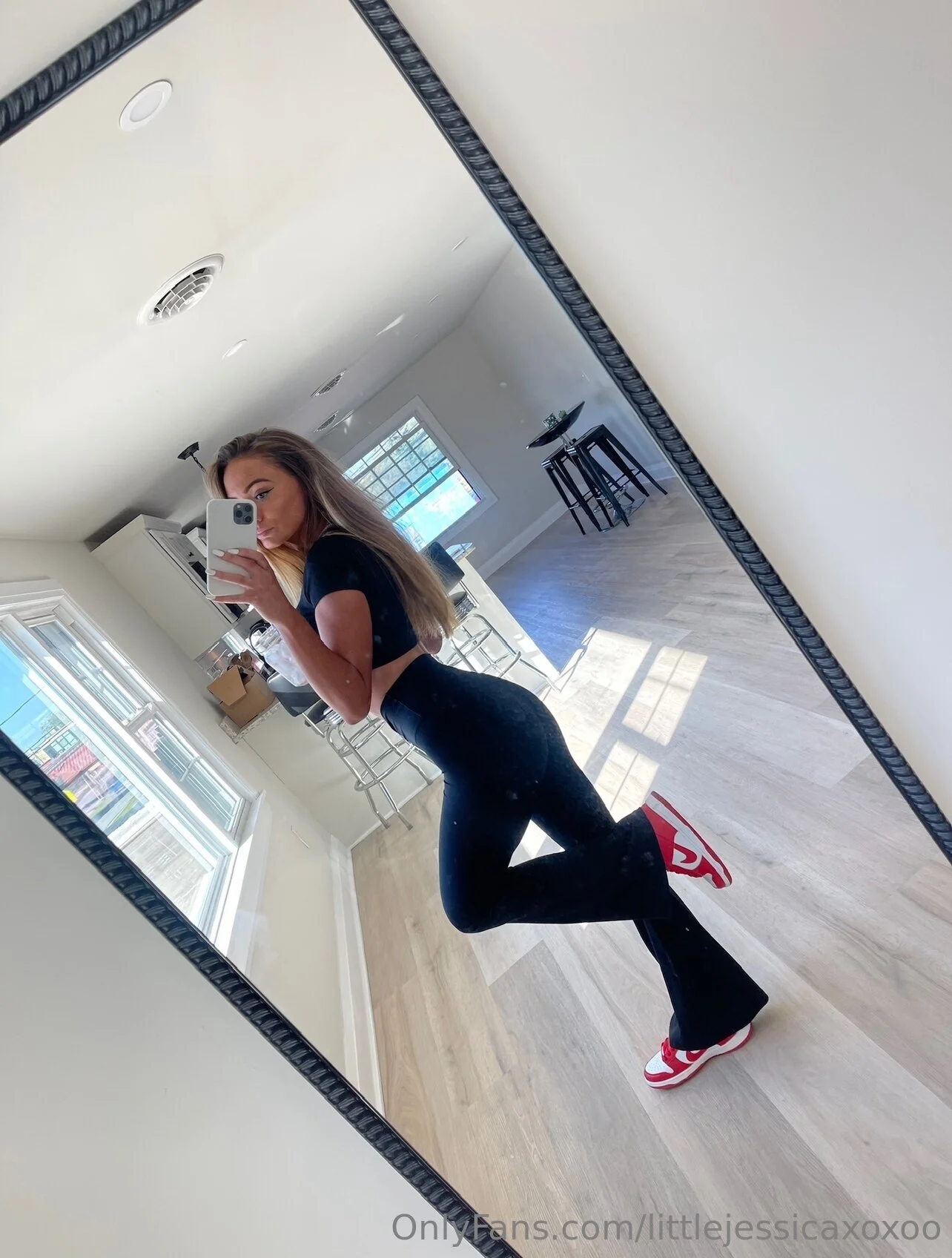 Jessica Mayers OnlyFans premium content 3 - littlejessicaxoxoo exclusive collection