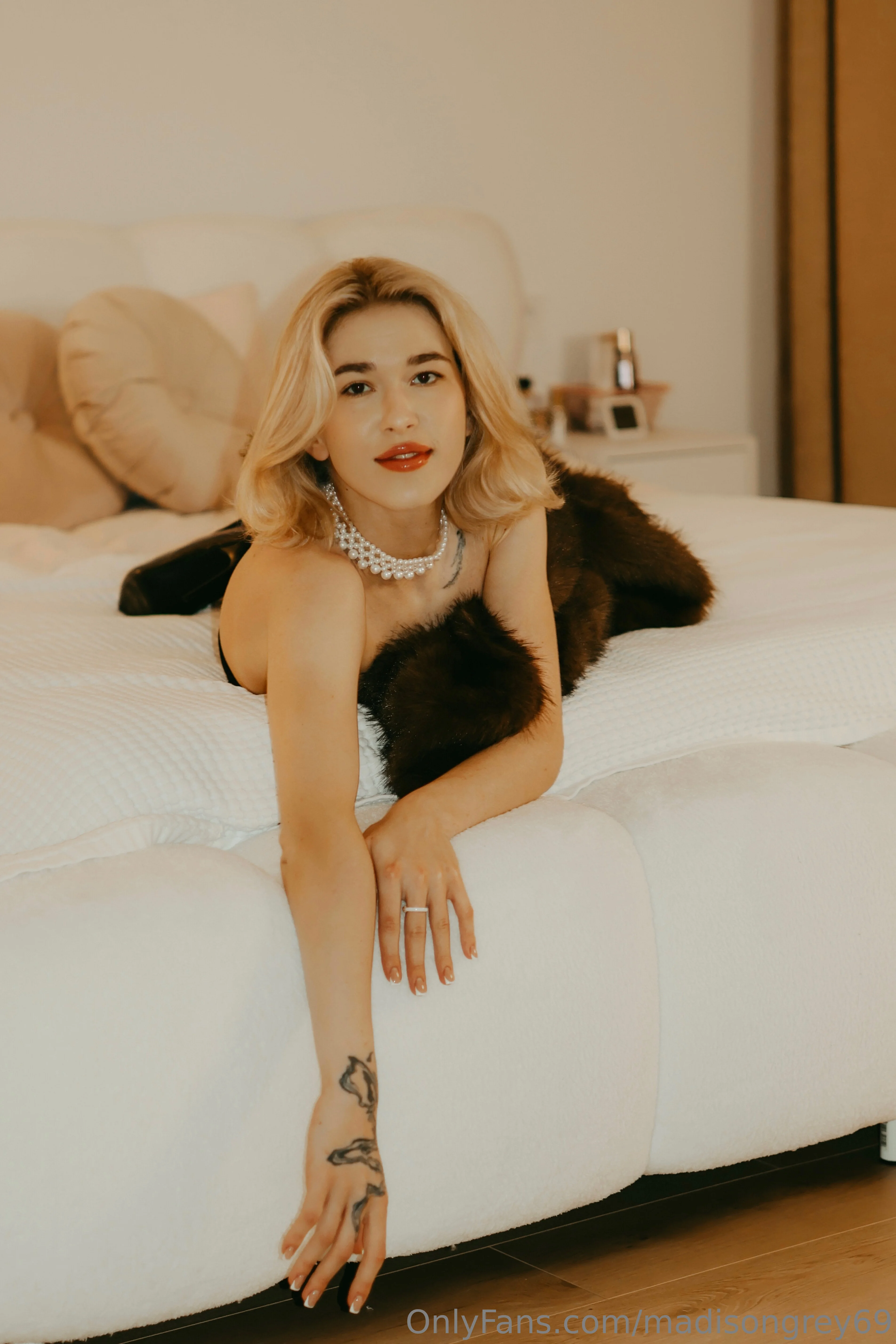 Madison🤍 OnlyFans premium content 2 - madisongrey69 exclusive collection