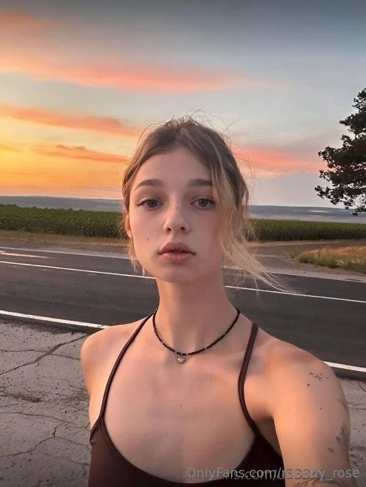 ᗰᗩᑎᗪY OnlyFans premium content 32 - mandy_rose exclusive collection