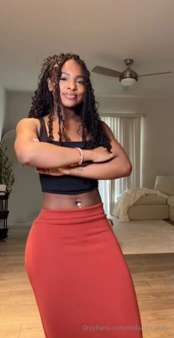 Cakes 🎂 OnlyFans premium content 14 - melanincakes exclusive collection