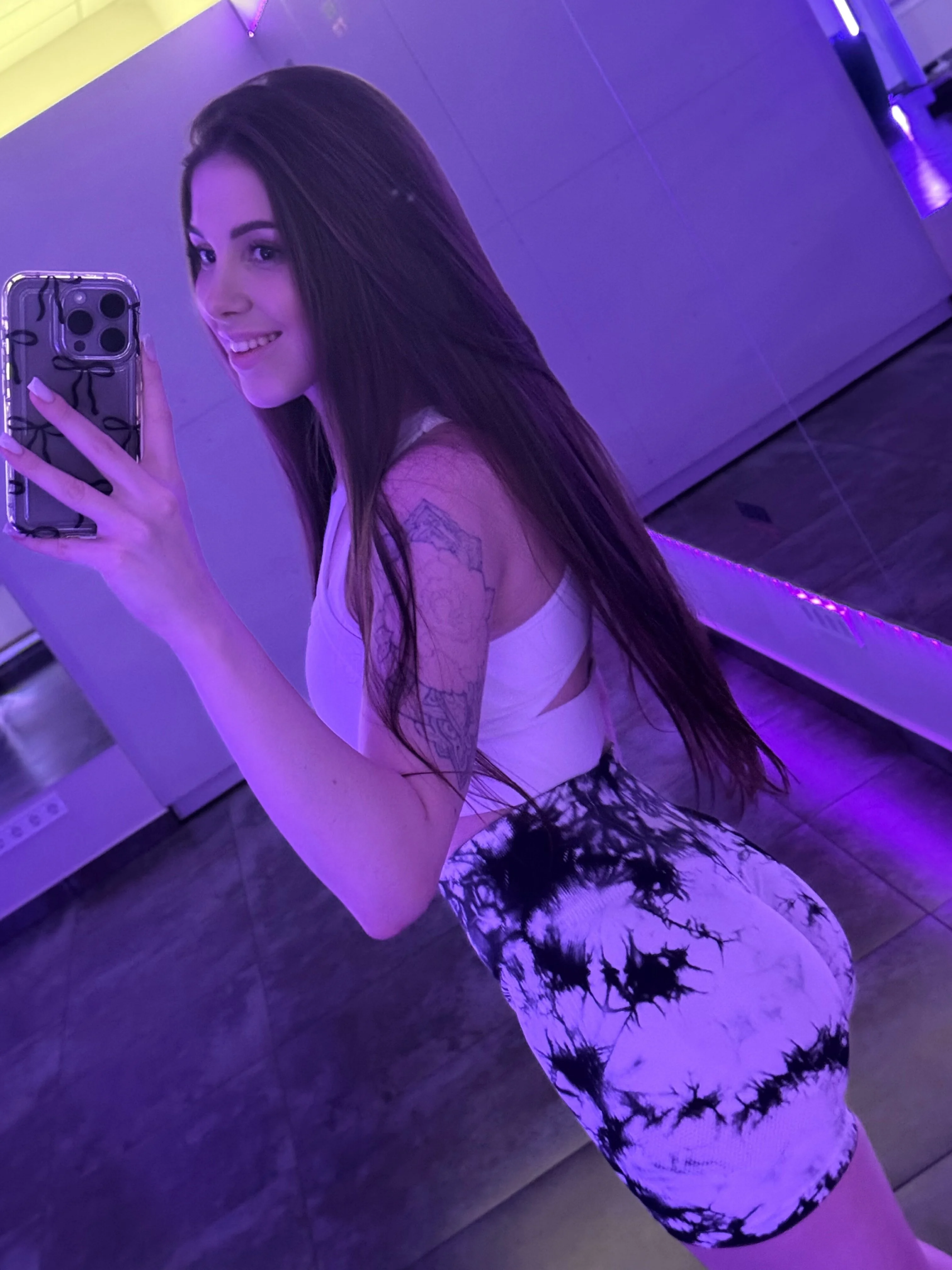 Mia🍓 OnlyFans premium content 1 - miaboone exclusive collection