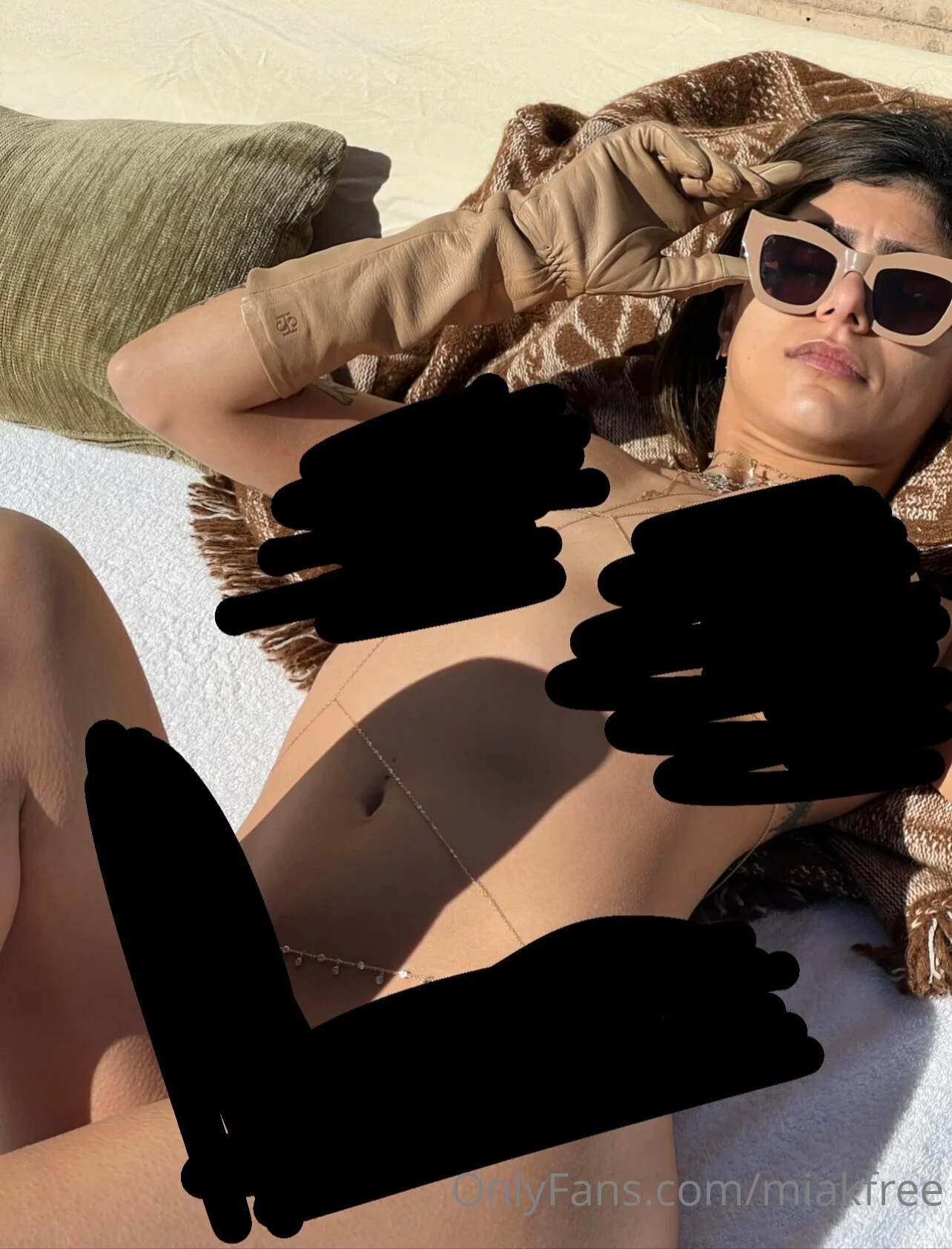 Mia Khalifa OnlyFans premium content 2 - miakfree exclusive collection