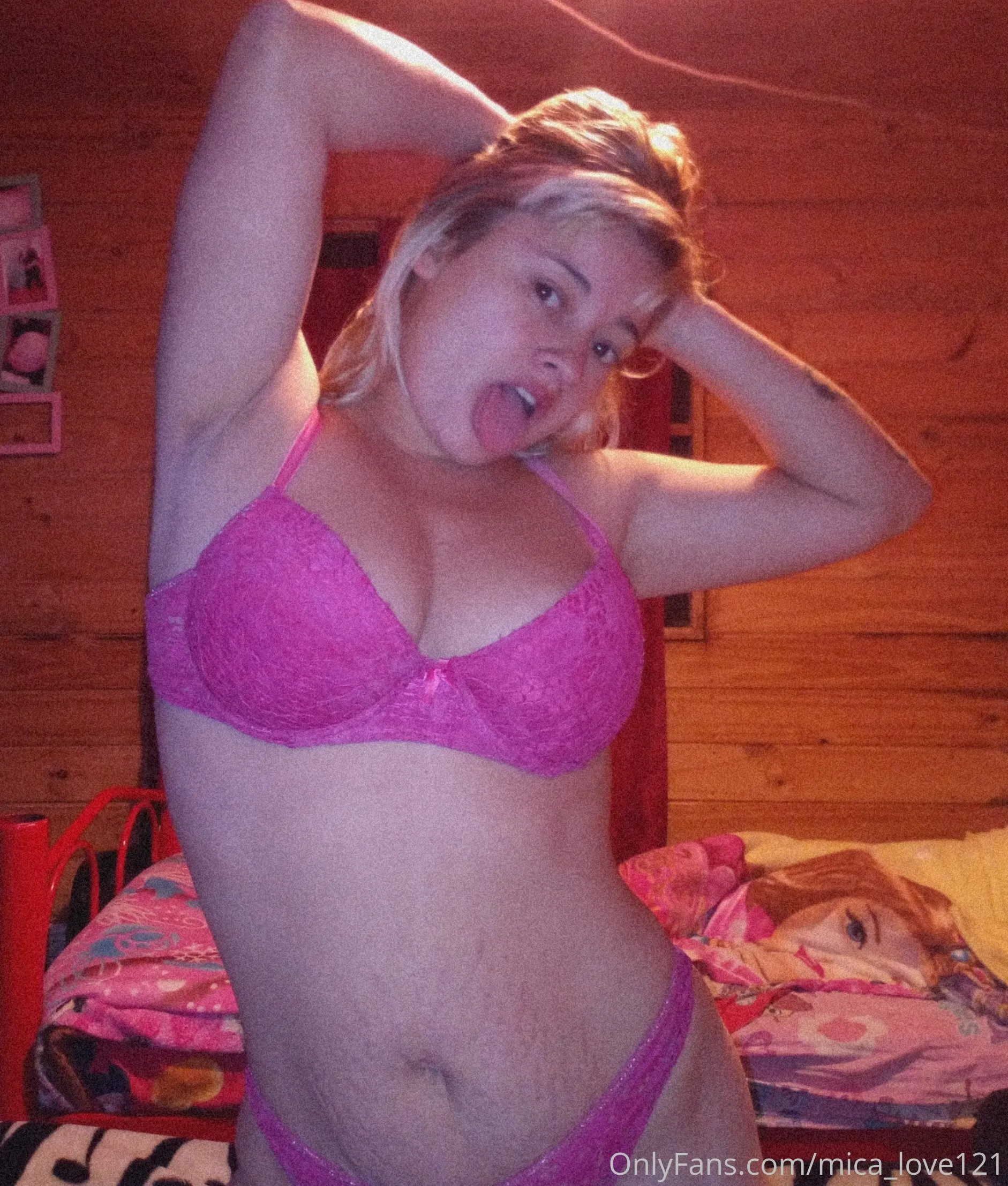 Mica_love OnlyFans premium content 1 - mica_love121 exclusive collection