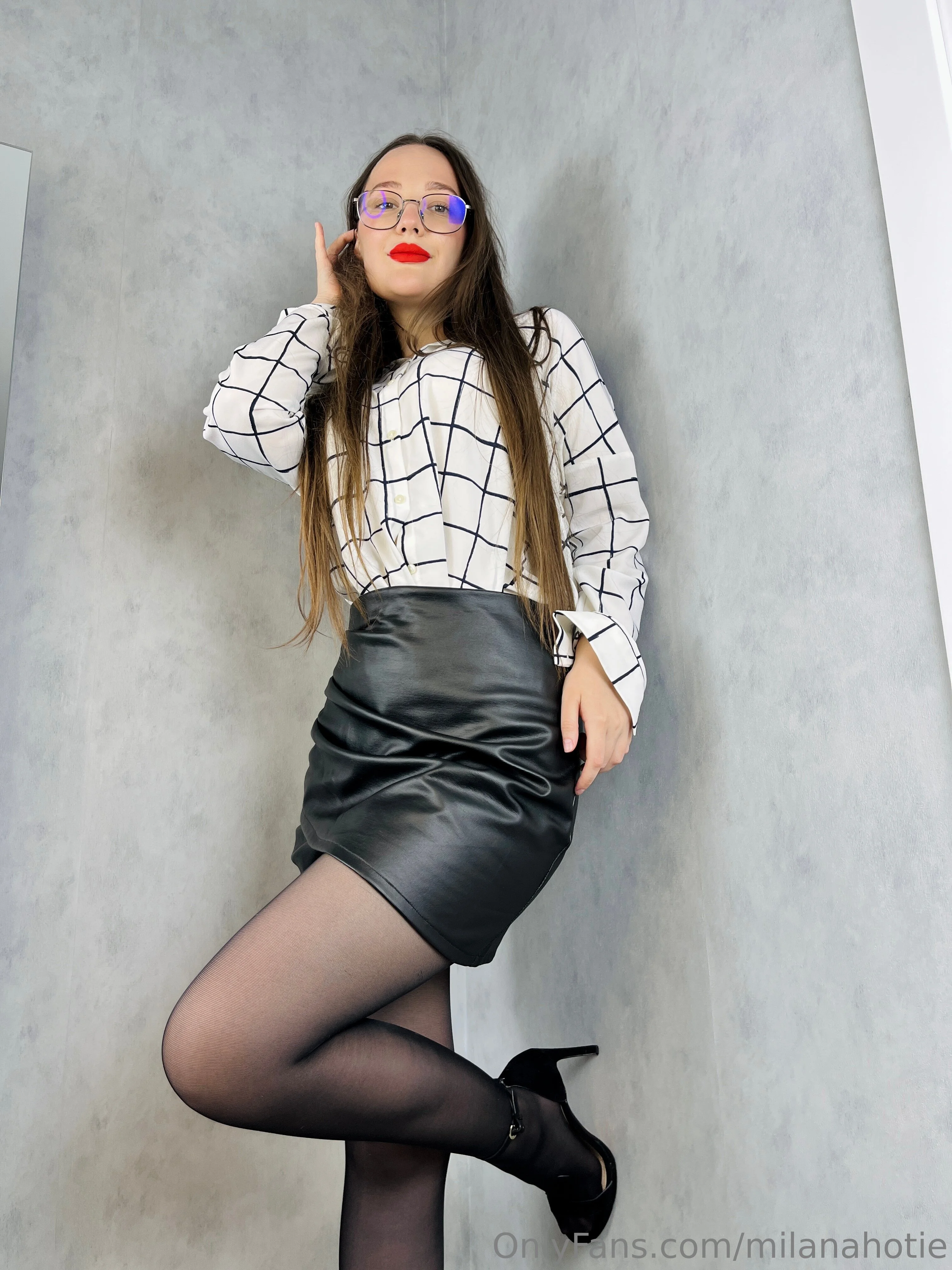 Mila OnlyFans premium content 34 - milanahotie exclusive collection