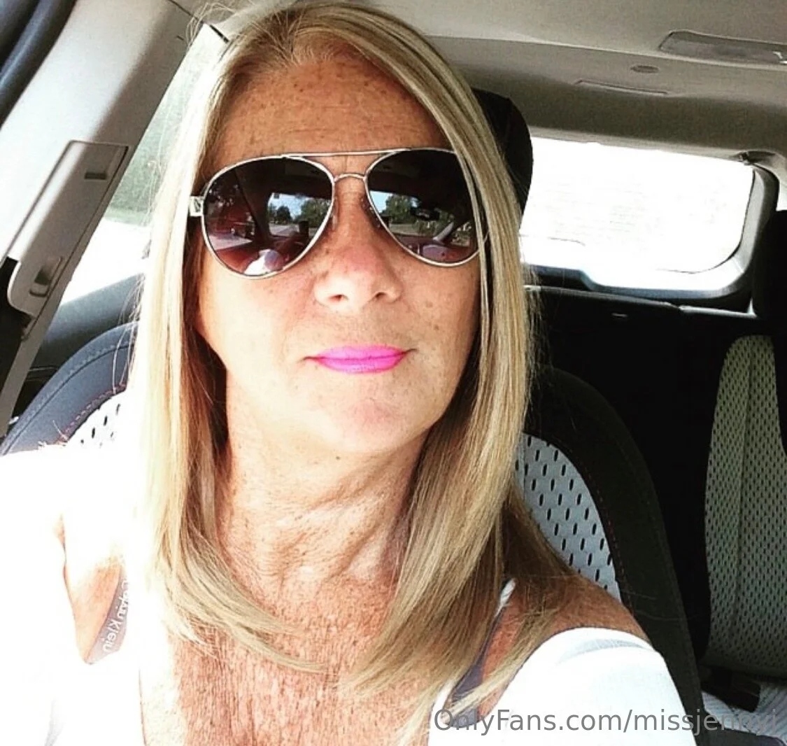 Jennifer OnlyFans premium content 9 - missjennyj exclusive collection