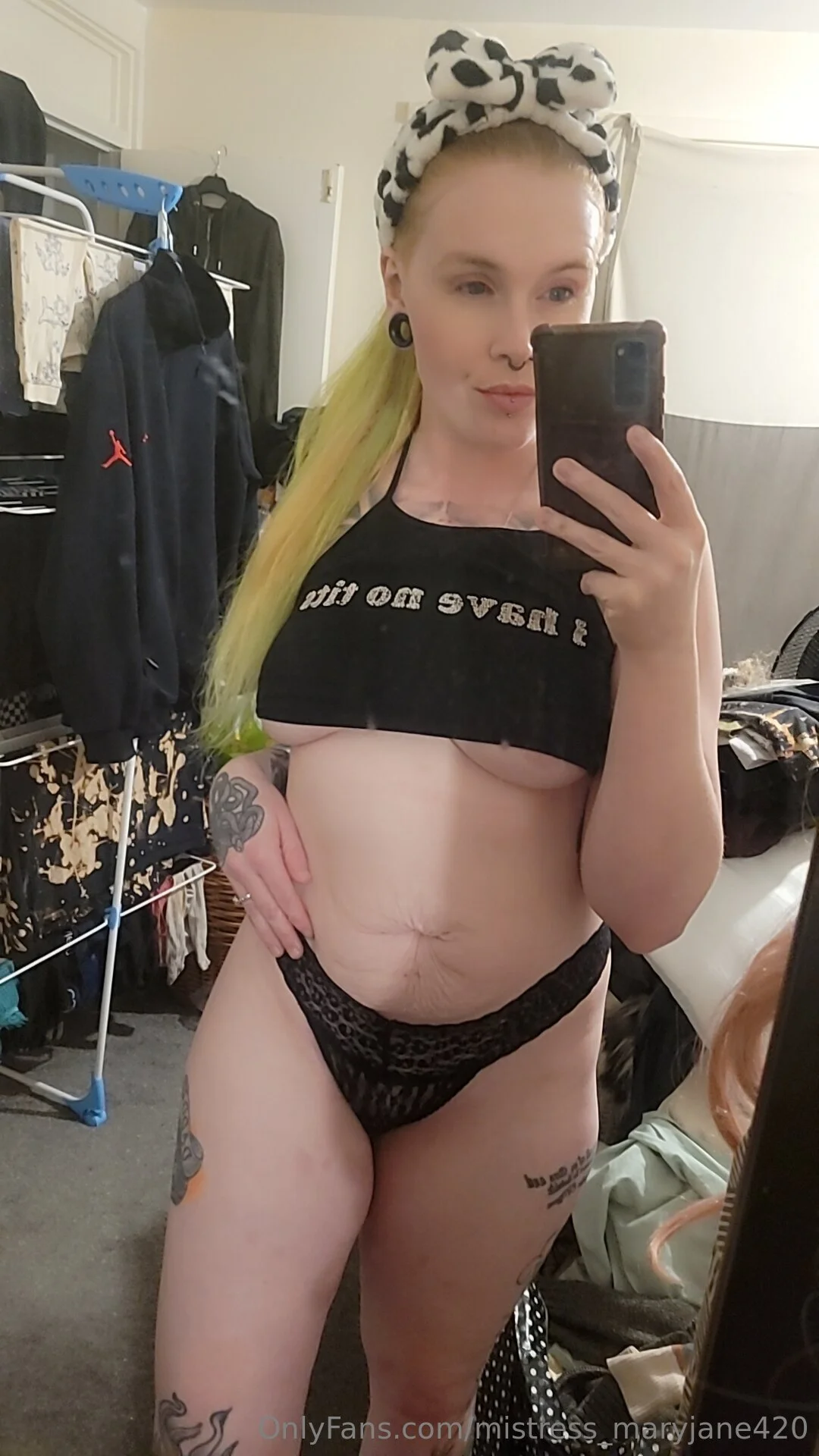 MJ OnlyFans premium content 11 - mistress_maryjane420 exclusive collection