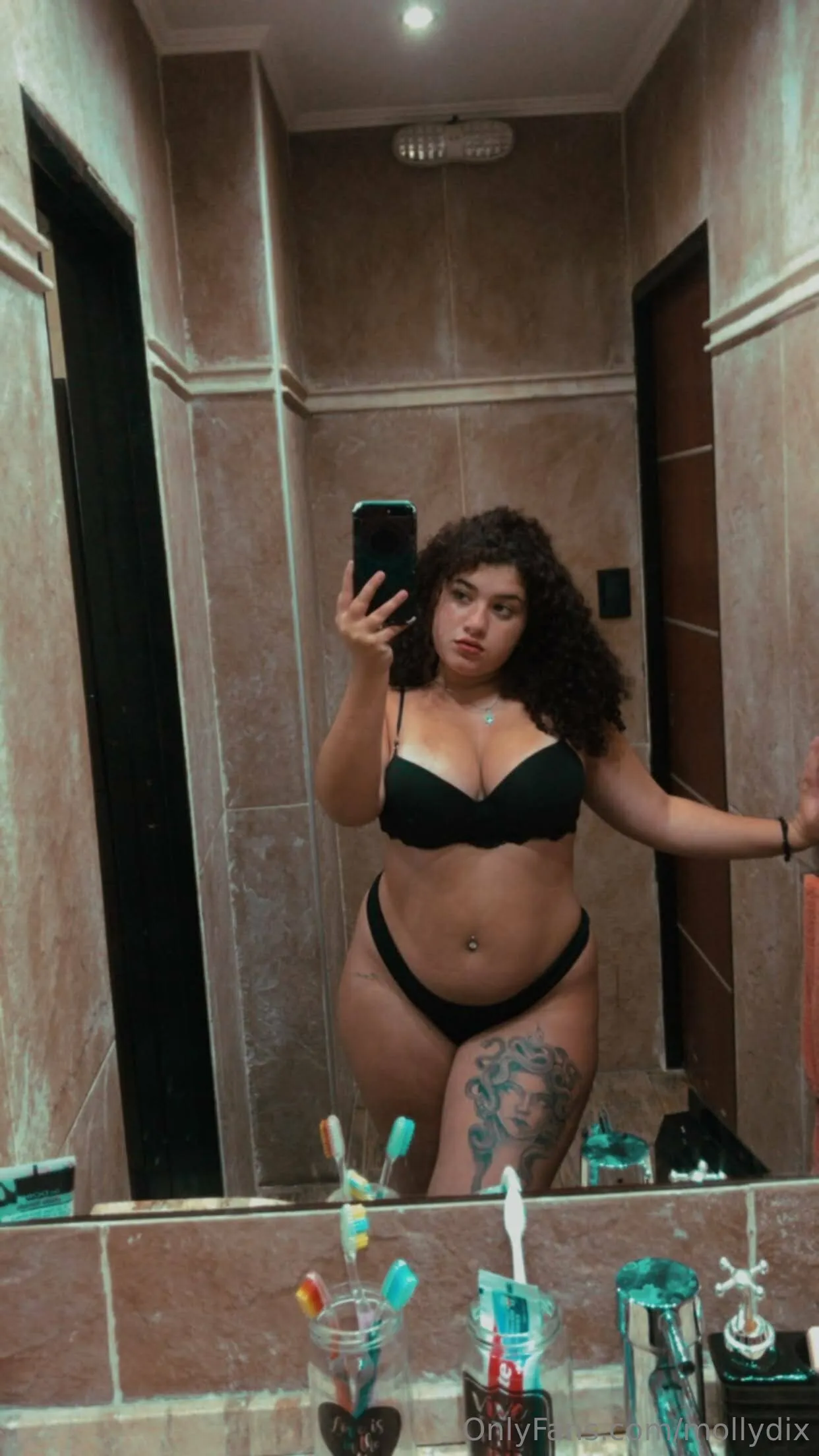 MOLLY😈💦 OnlyFans premium content 1 - mollydix exclusive collection
