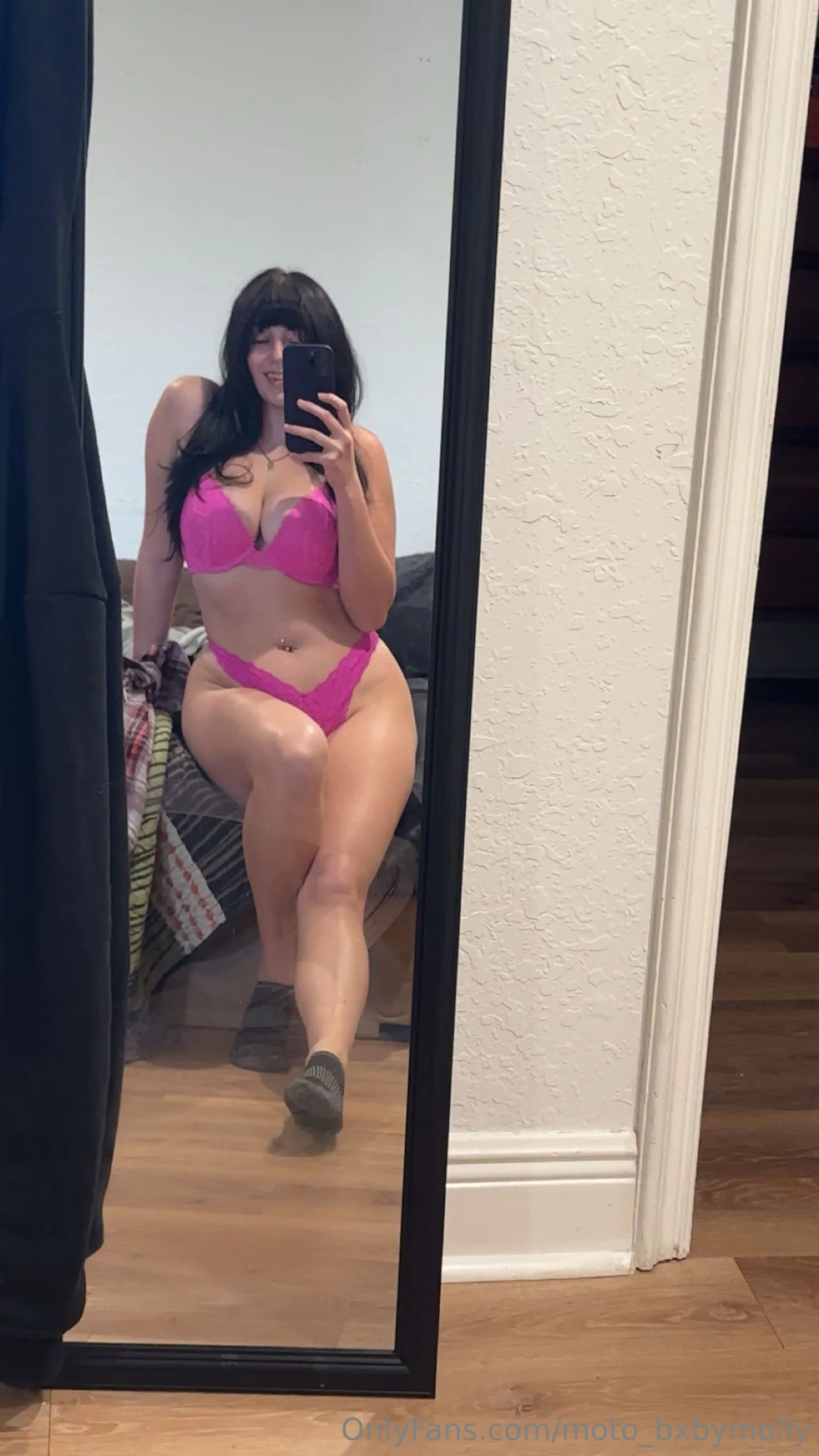 Molly OnlyFans premium content 4 - moto_bxbymolly exclusive collection