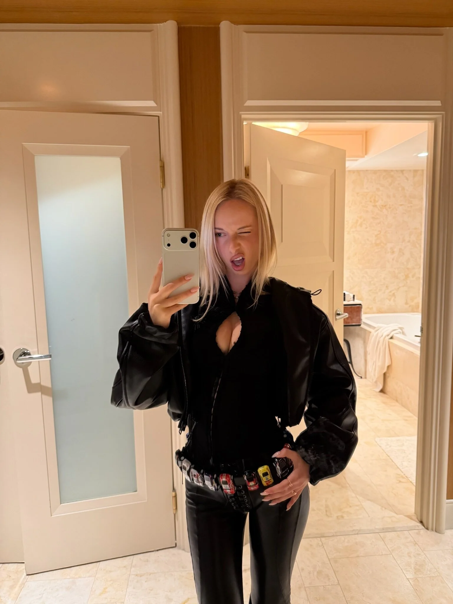 LOLA BUNNY OnlyFans premium content 4 - newlolabunny exclusive collection