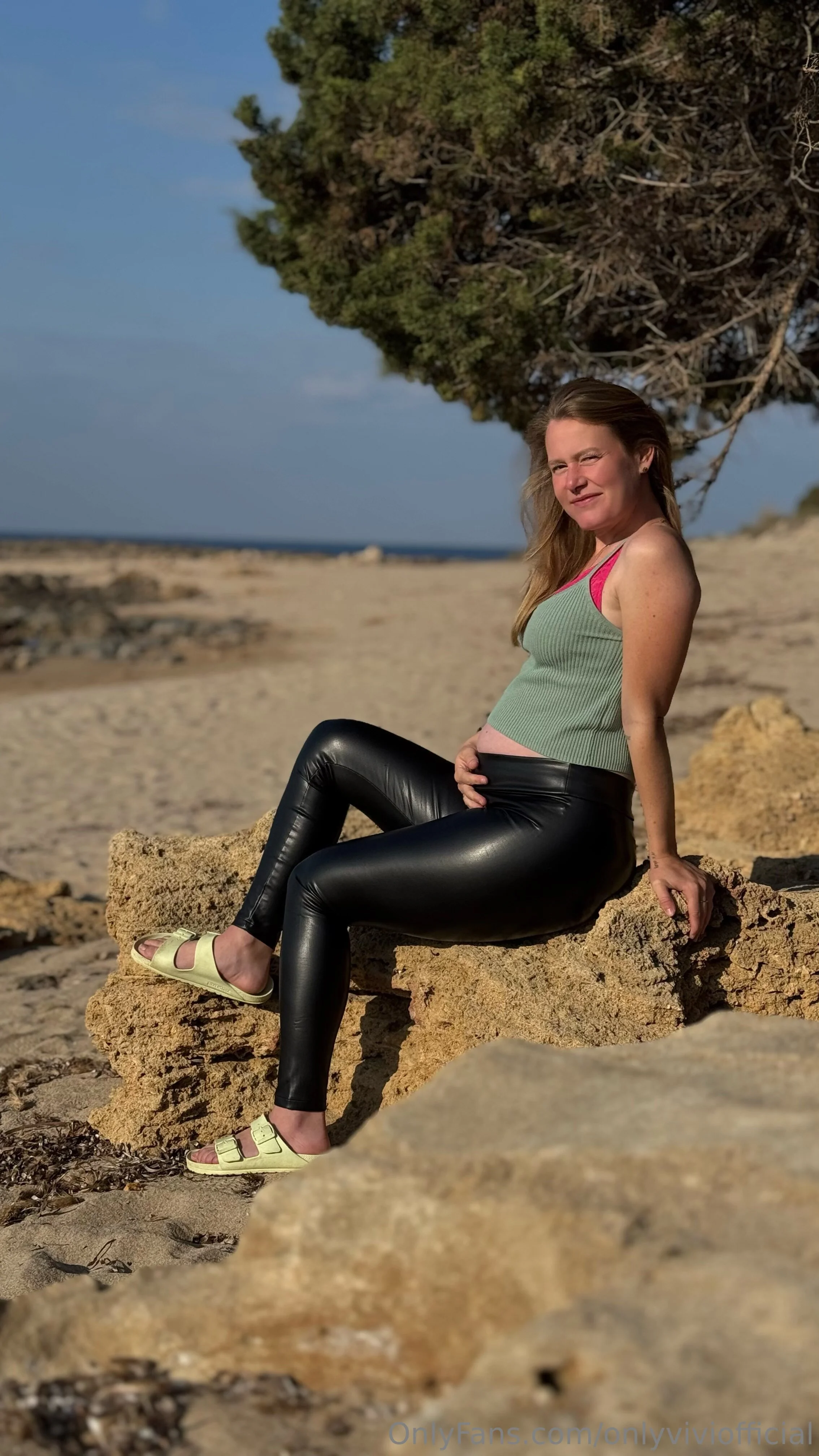 Vivienne 💕 OnlyFans premium content 16 - onlyviviofficial exclusive collection