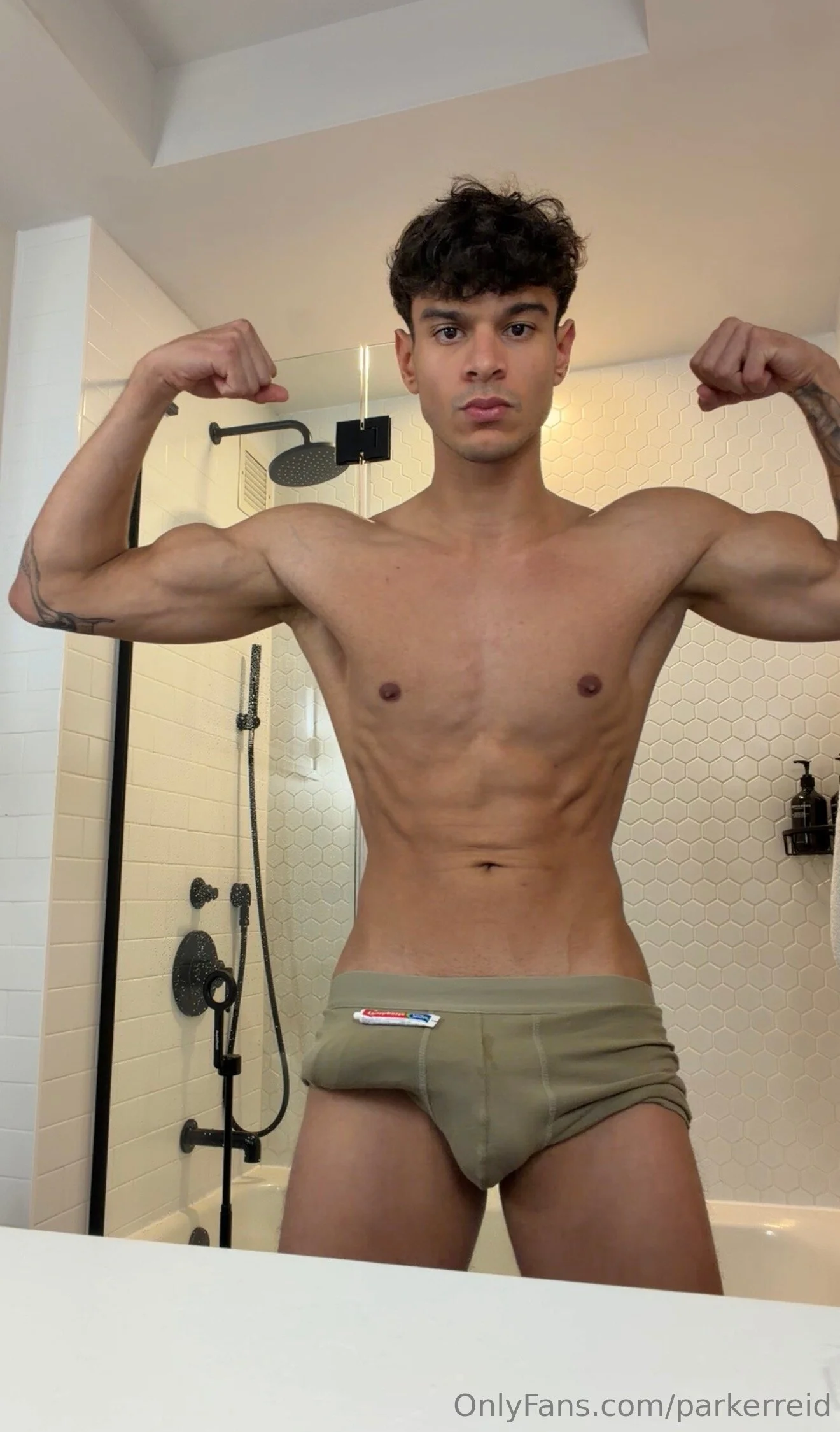 Parker Reid OnlyFans premium content 10 - parkerreid exclusive collection