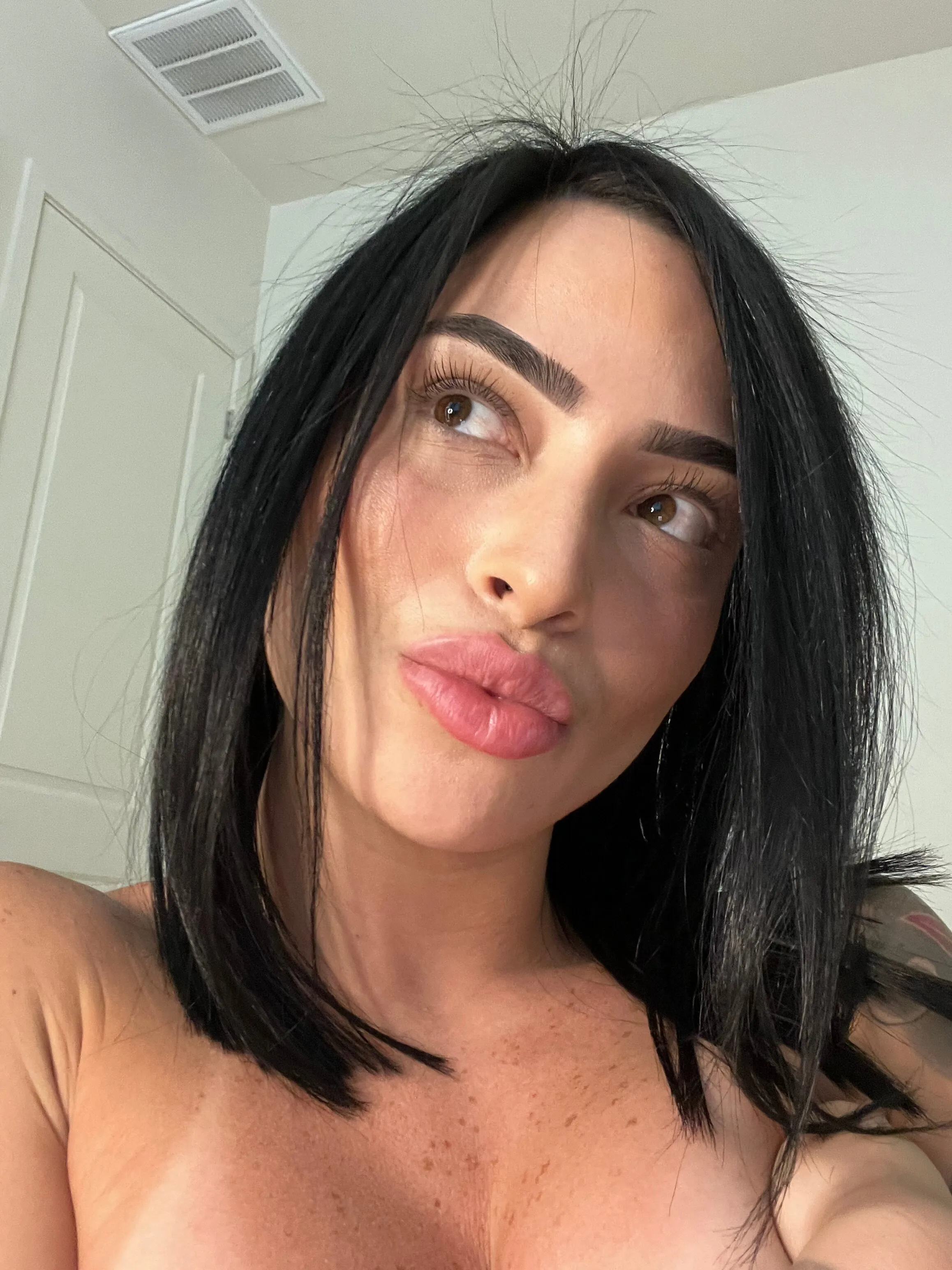 Roselinllanes OnlyFans premium content 11 - roselinllanes exclusive collection